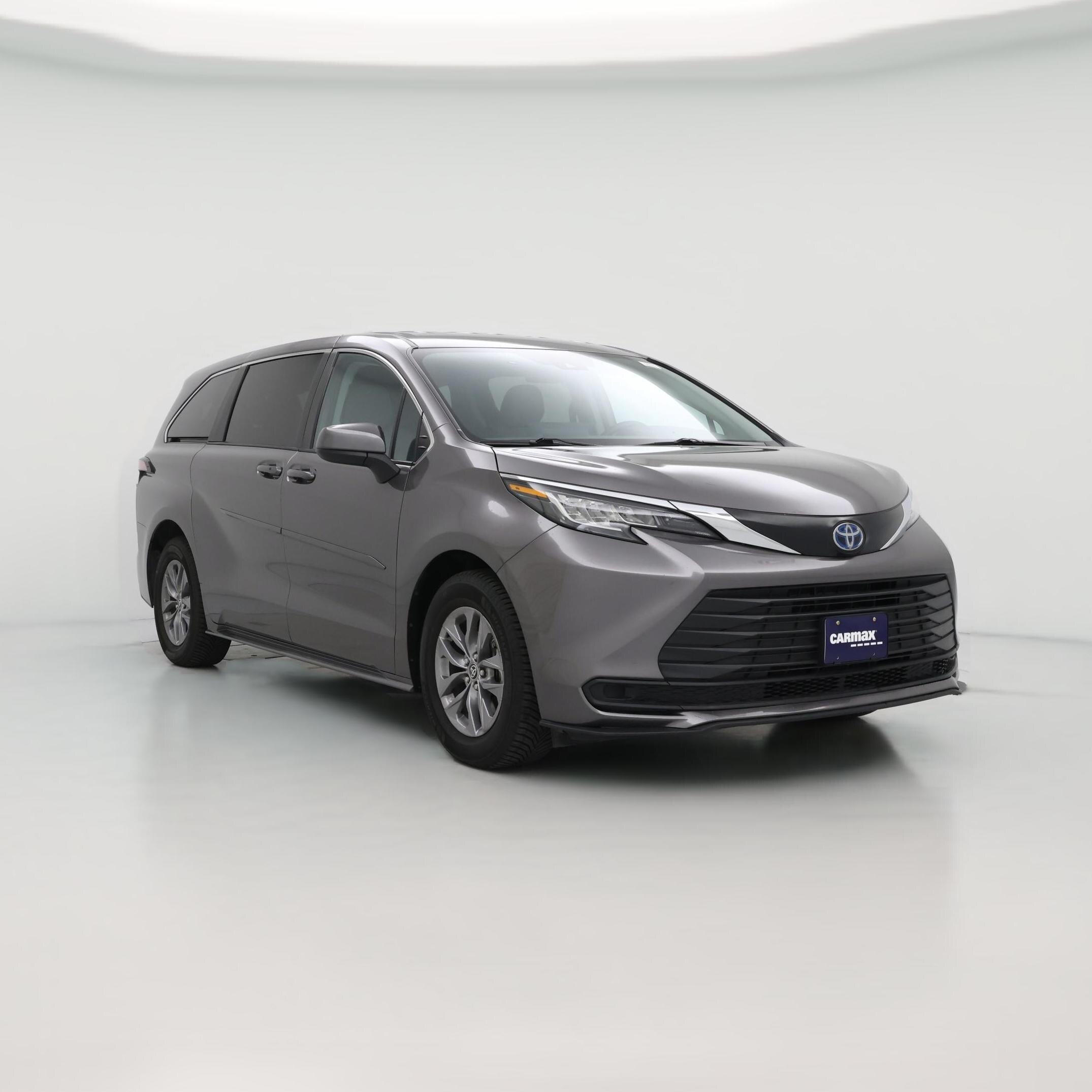 Thumbnail: 2023 Toyota Sienna - 1
