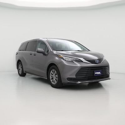 2023 Toyota Sienna Hybrid LE