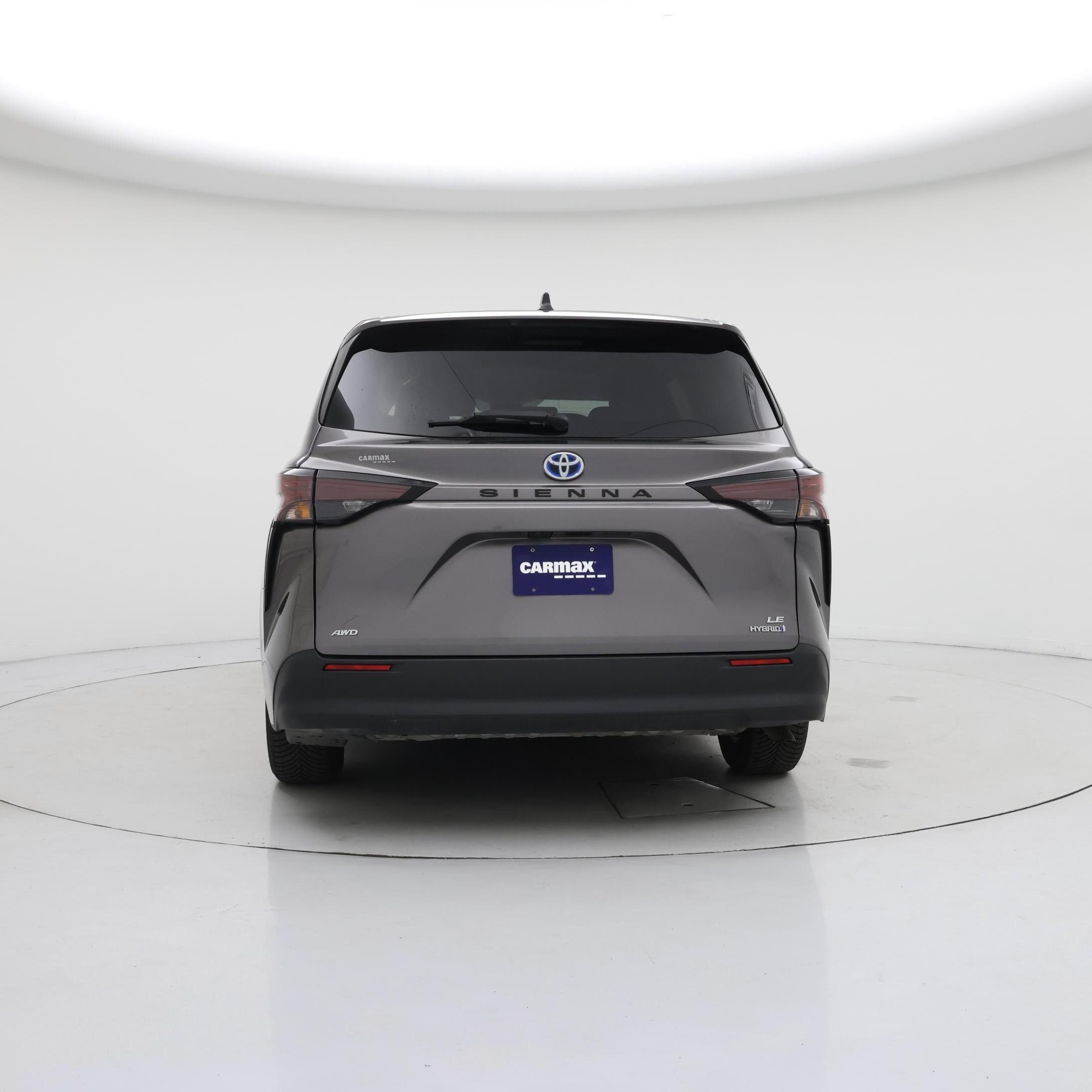 Thumbnail: 2023 Toyota Sienna - 6