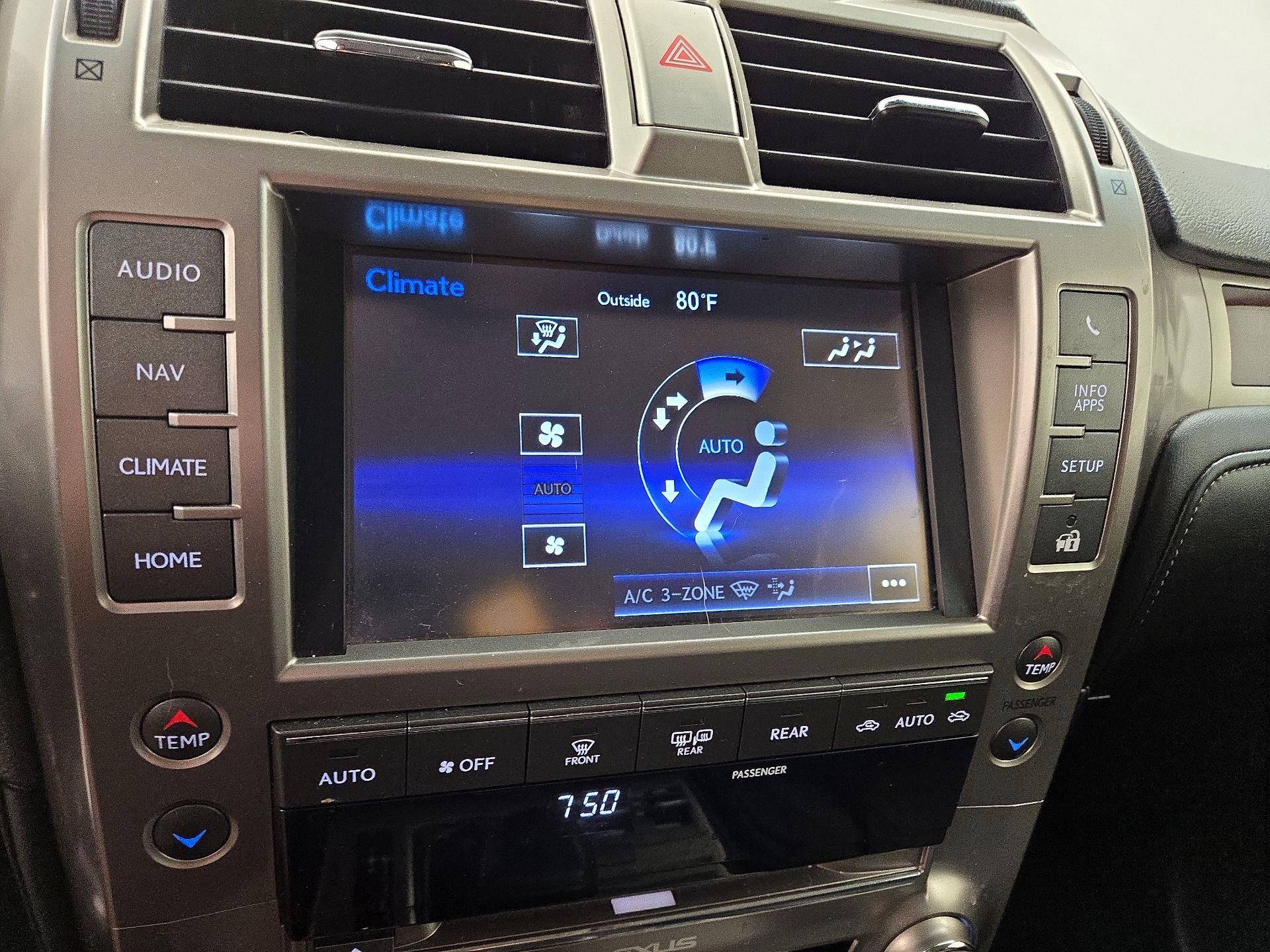 Thumbnail: 2016 Lexus GX - 17