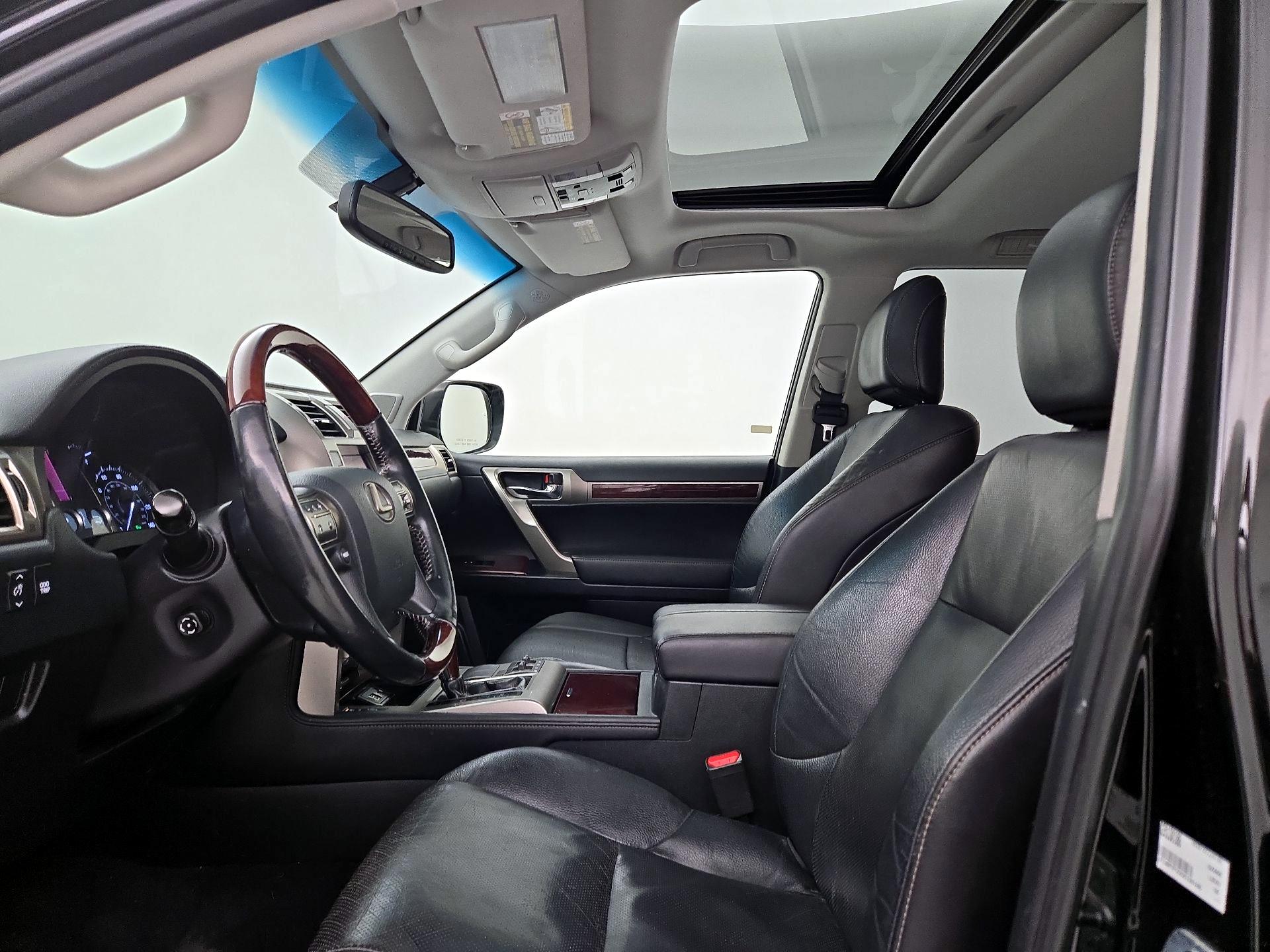 Thumbnail: 2016 Lexus GX - 20