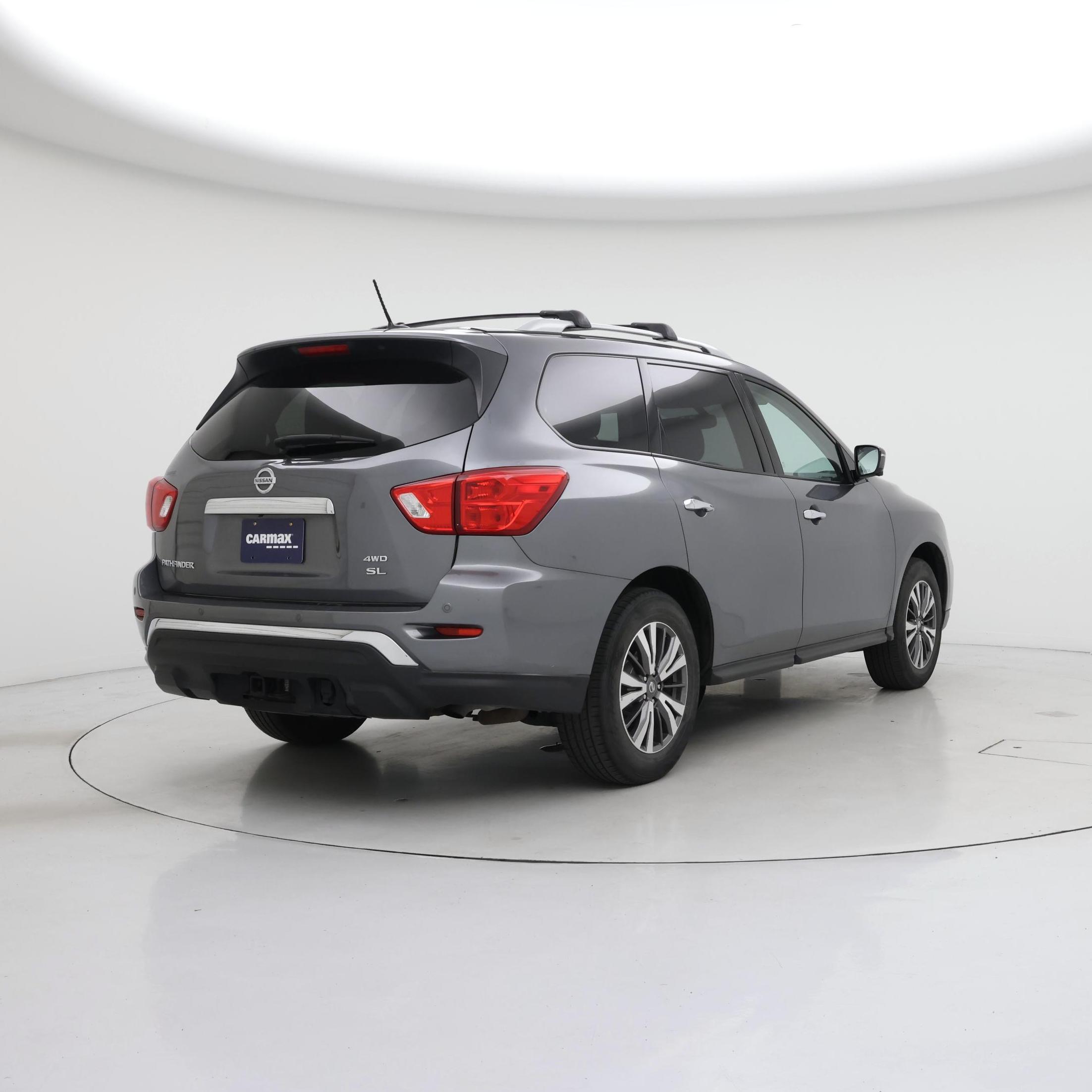 Thumbnail: 2018 Nissan Pathfinder - 8