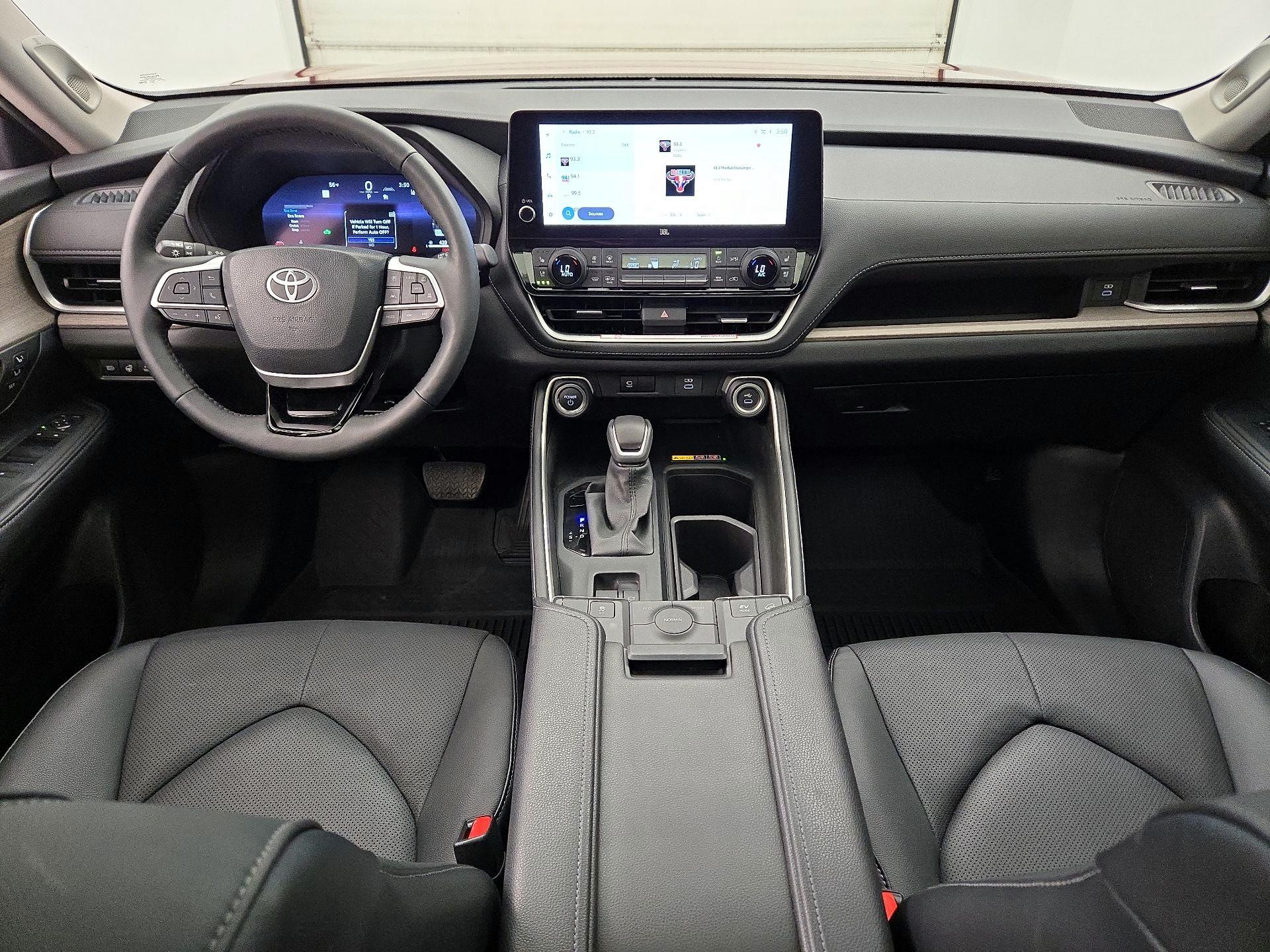 Thumbnail: 2025 Toyota Highlander - 9