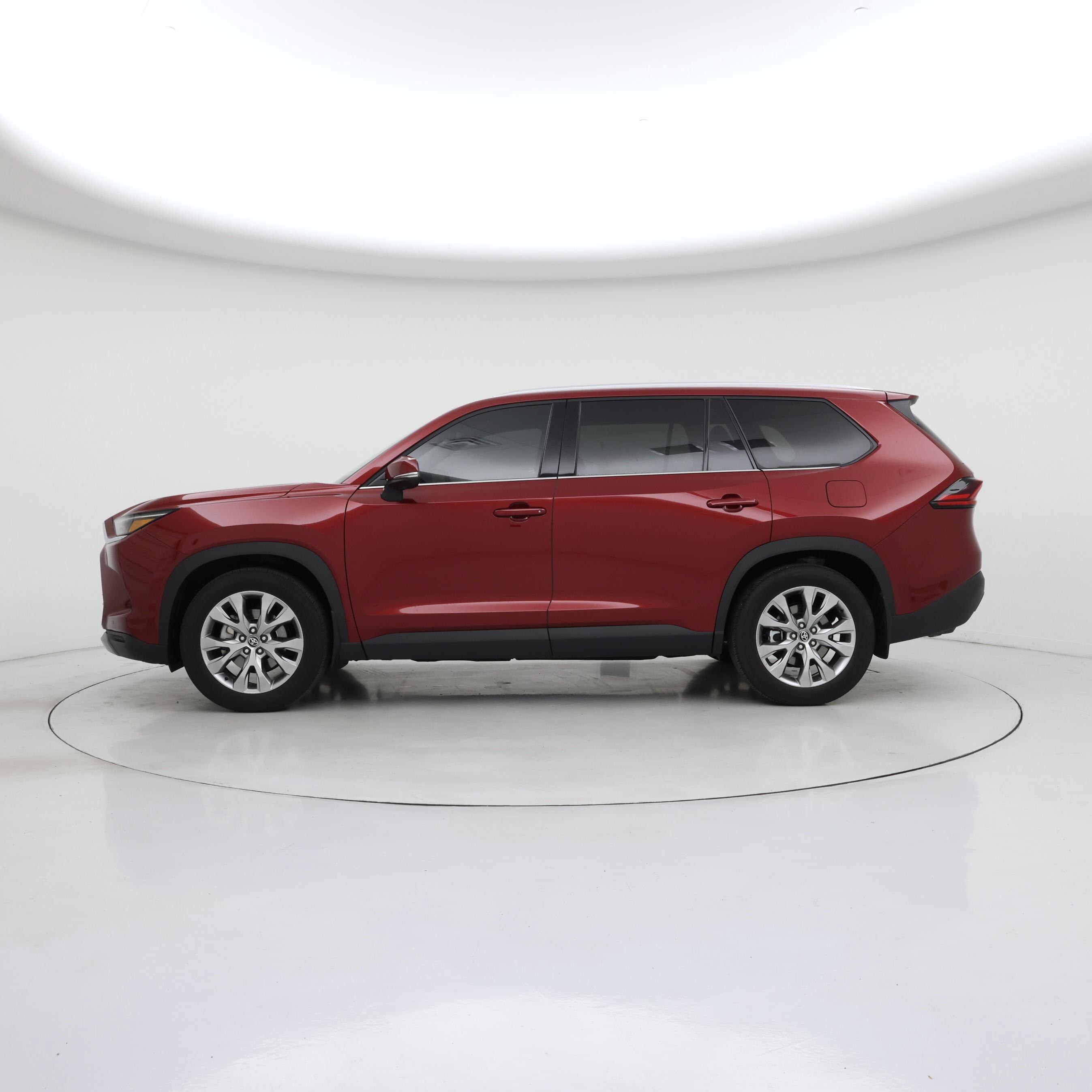 Thumbnail: 2025 Toyota Highlander - 3