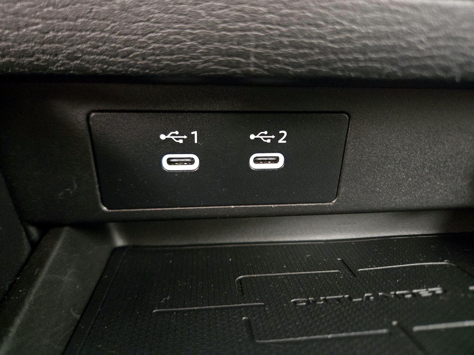 2025 Mitsubishi Outlander ES - Photo 20