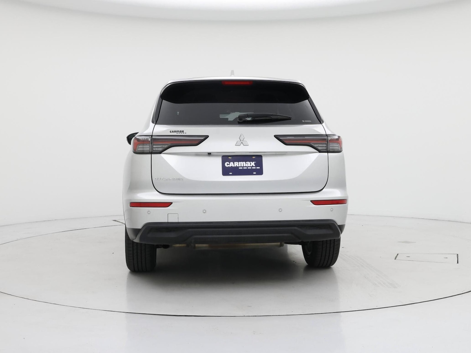 2025 Mitsubishi Outlander ES - Photo 7