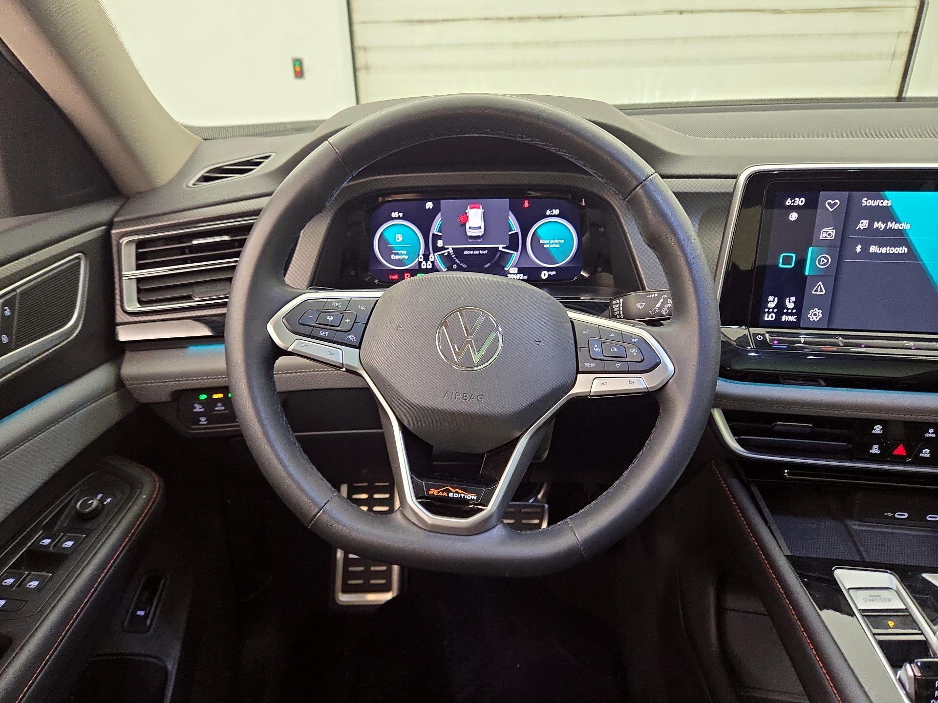 Thumbnail: 2024 Volkswagen Atlas - 10