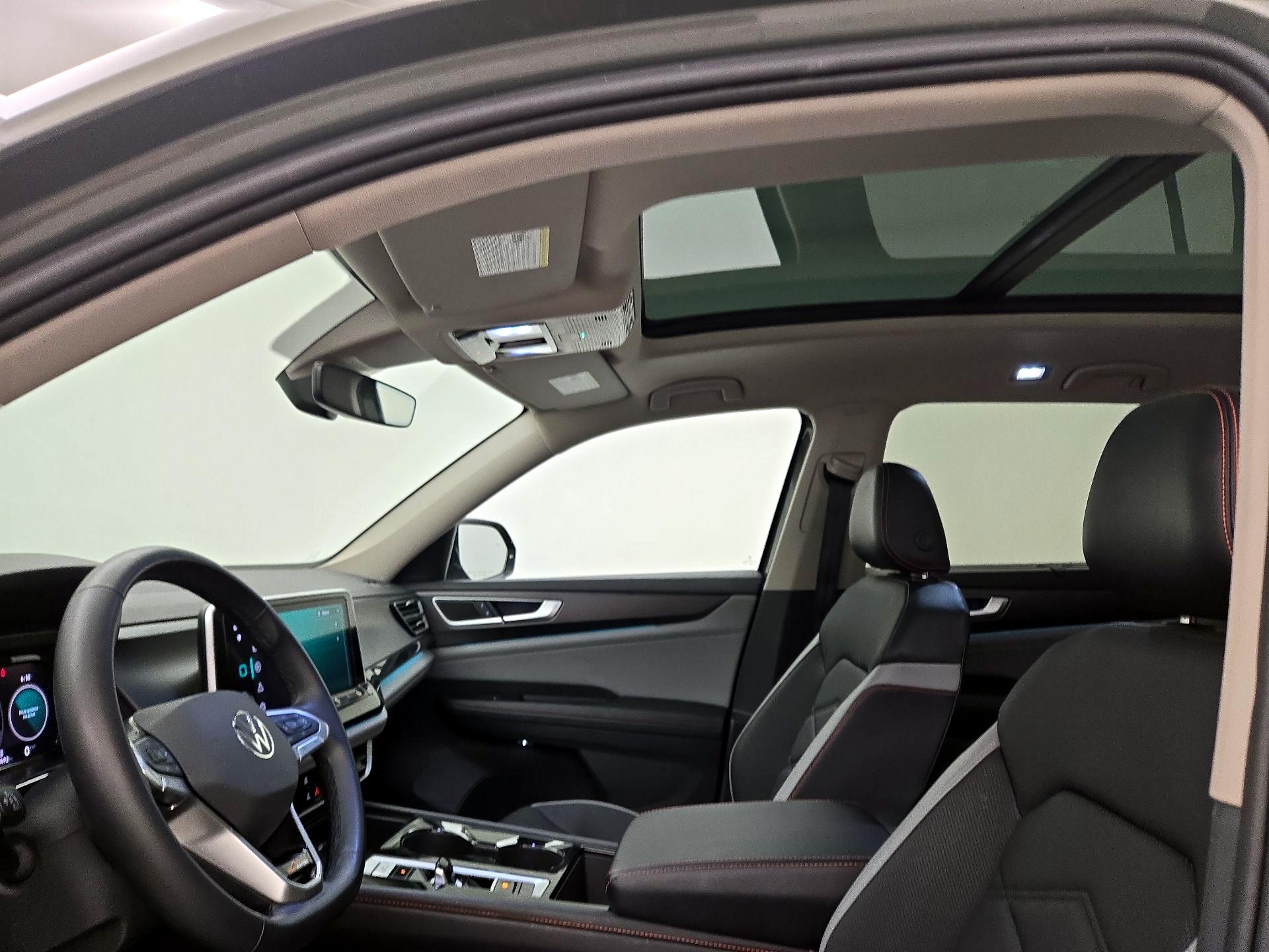 Thumbnail: 2024 Volkswagen Atlas - 19