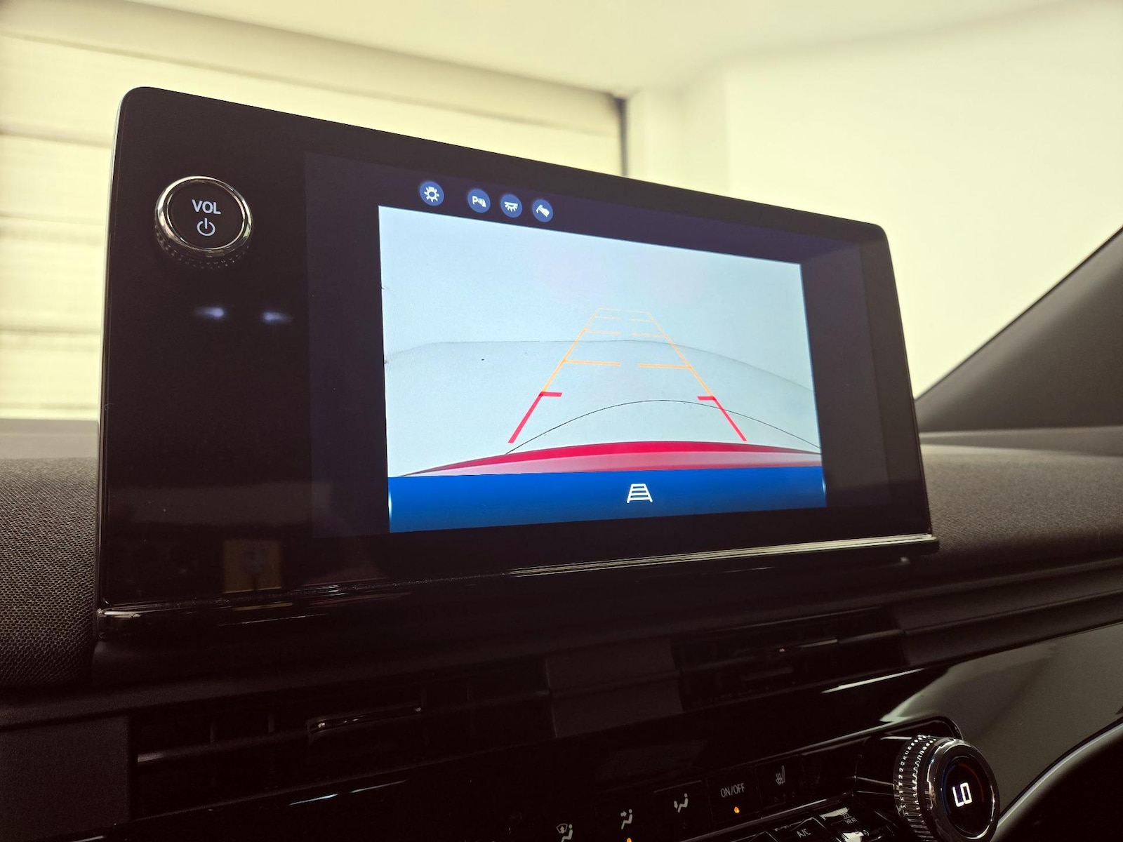 2025 Honda Prologue EX - Photo 16