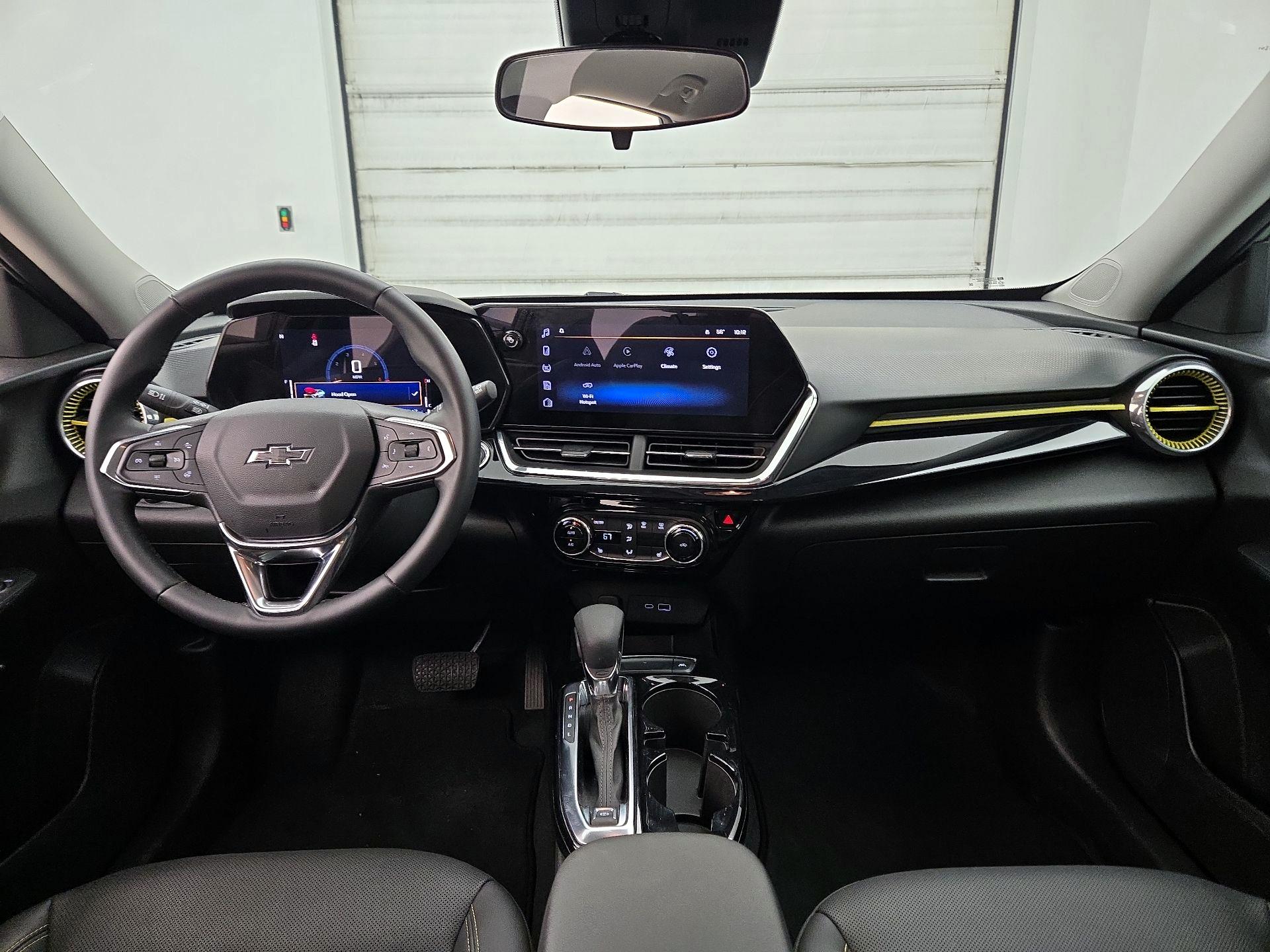 Thumbnail: 2025 Chevrolet Trax - 9