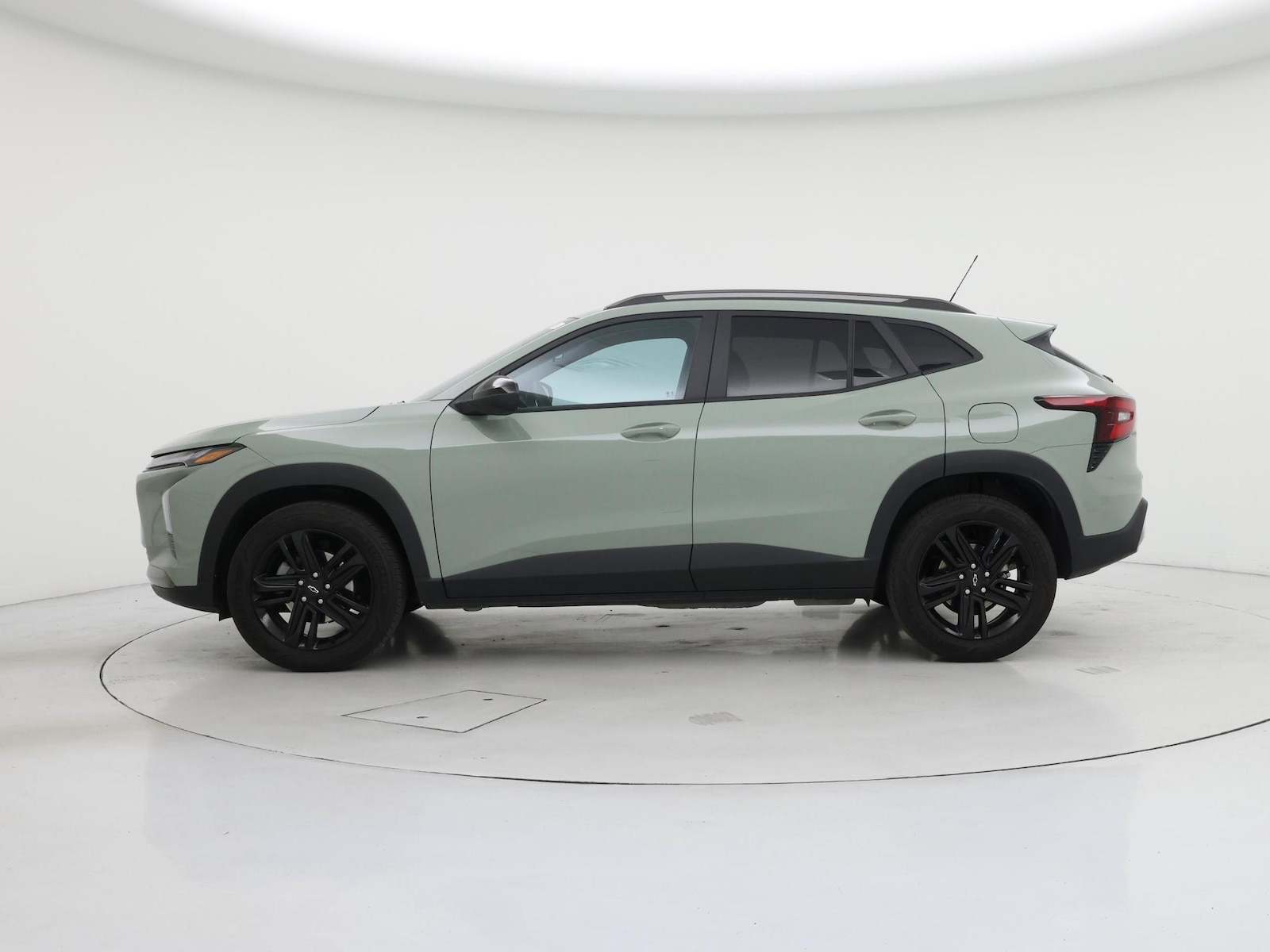 2025 Chevrolet Trax Activ - Photo 4