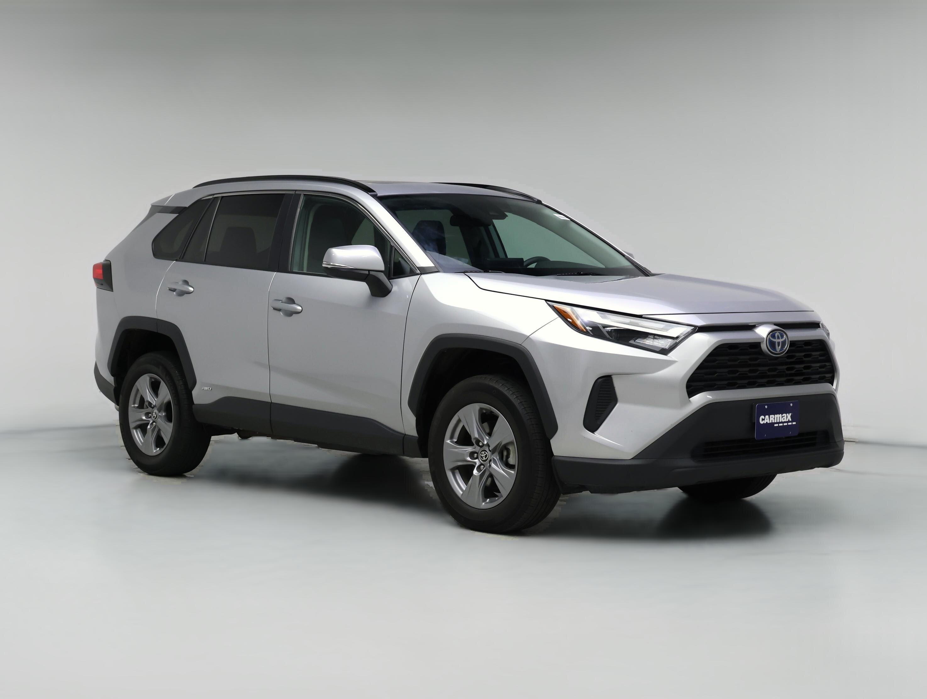 Thumbnail: 2022 Toyota RAV4 - 1