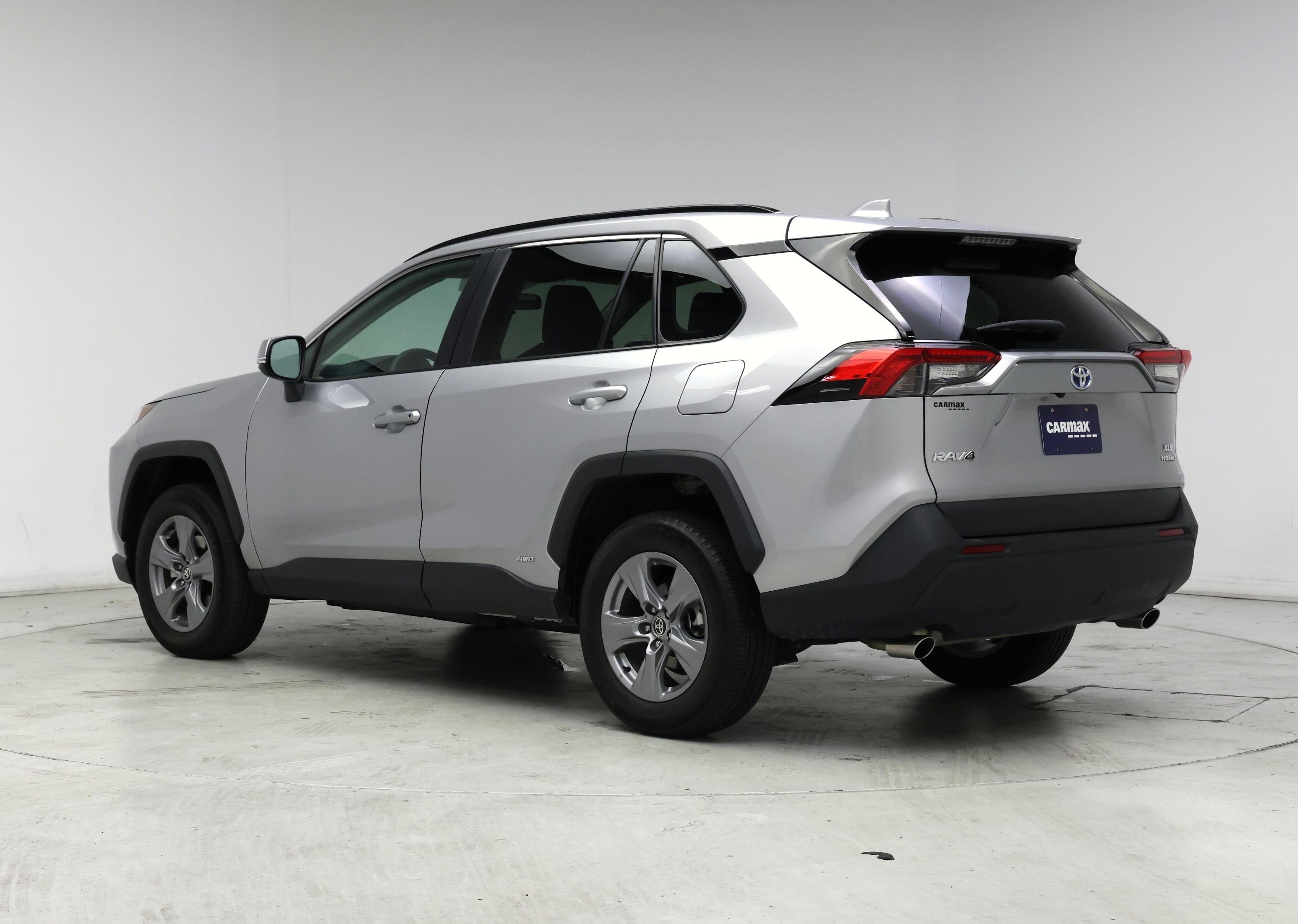 Thumbnail: 2022 Toyota RAV4 - 2