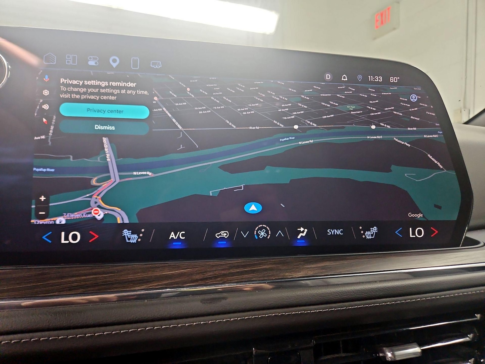 2025 Chevrolet Tahoe LT - Photo 15