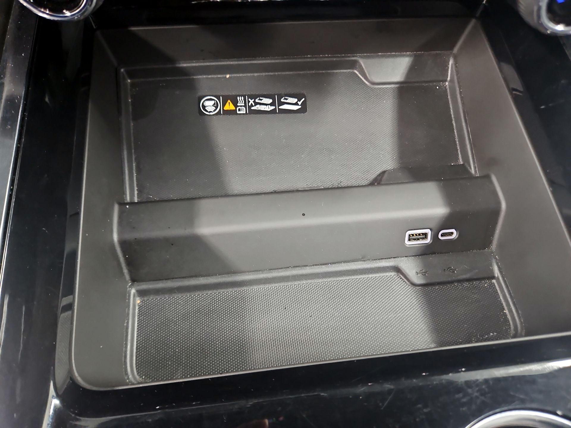 Thumbnail: 2025 Chevrolet Tahoe - 19