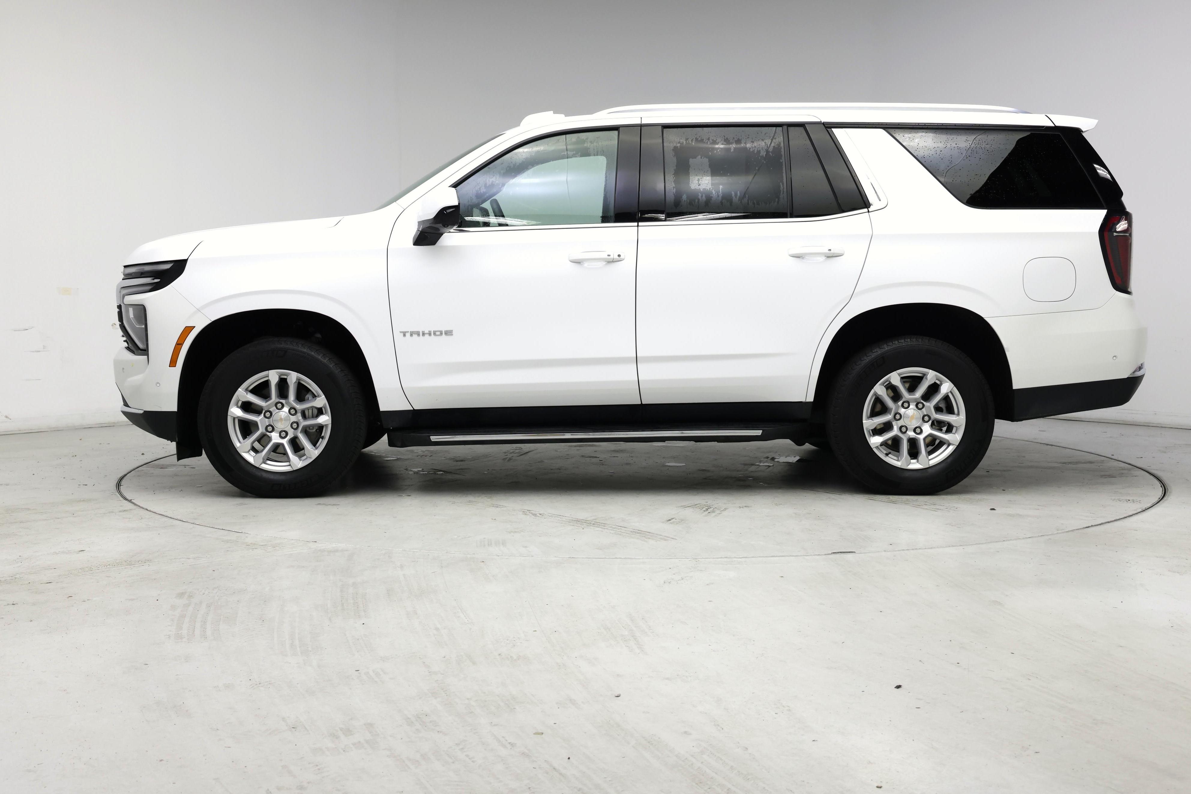 Thumbnail: 2025 Chevrolet Tahoe - 3