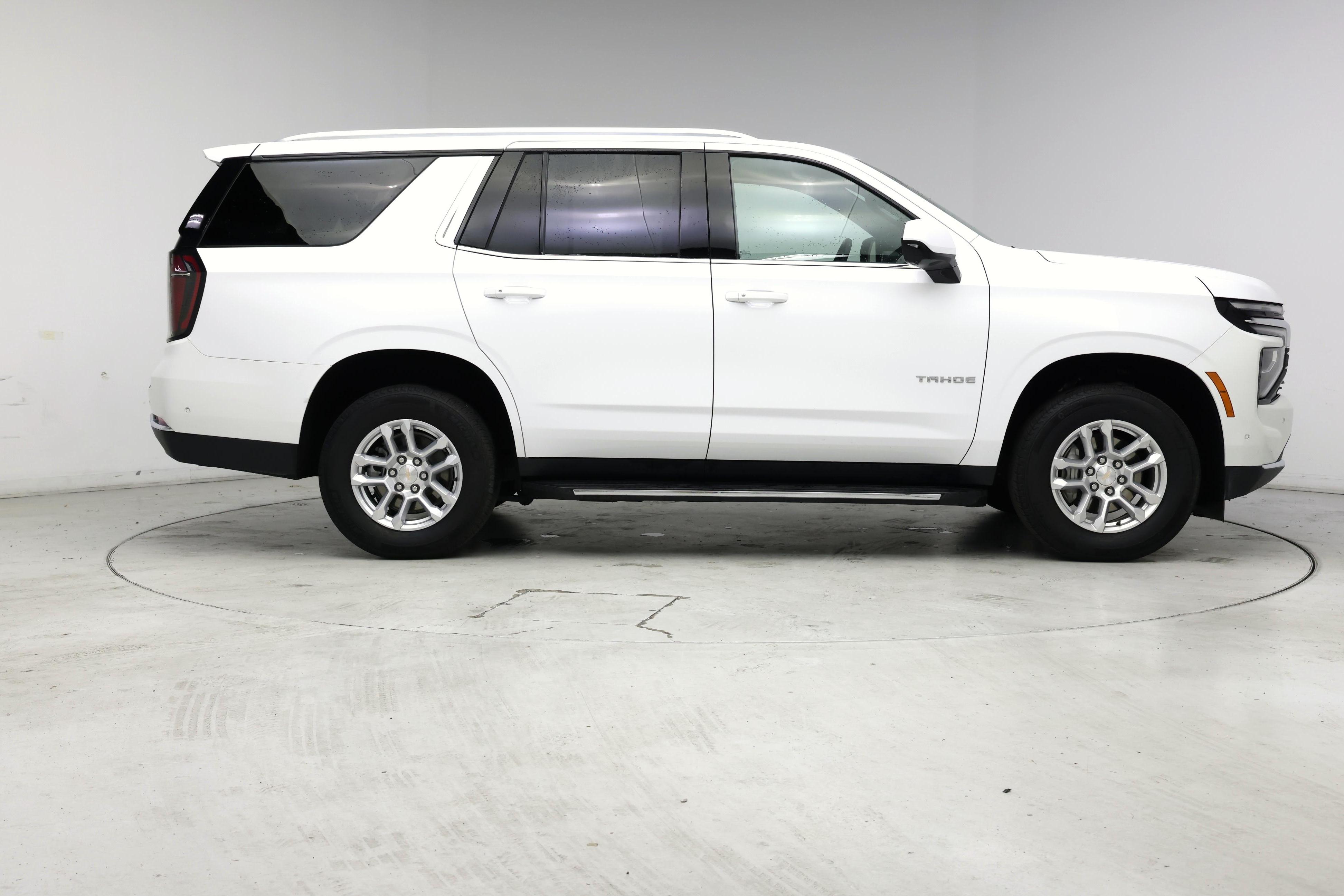 Thumbnail: 2025 Chevrolet Tahoe - 7
