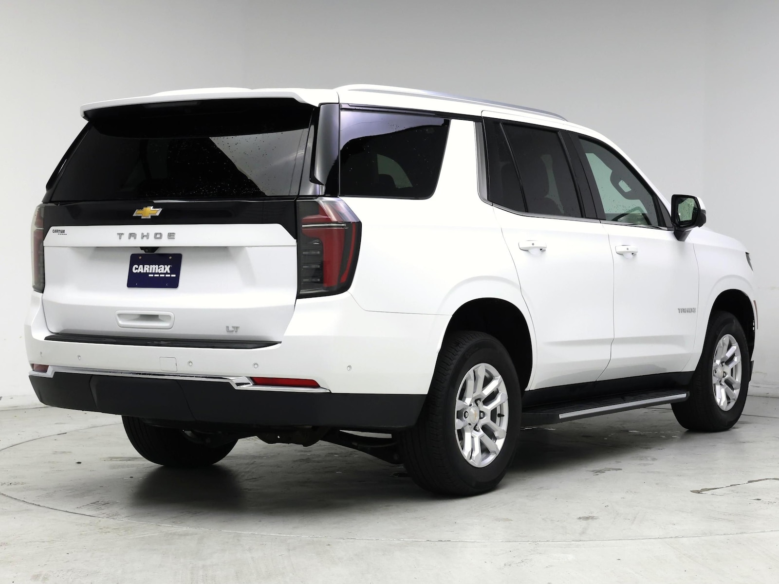 2025 Chevrolet Tahoe LT - Photo 9