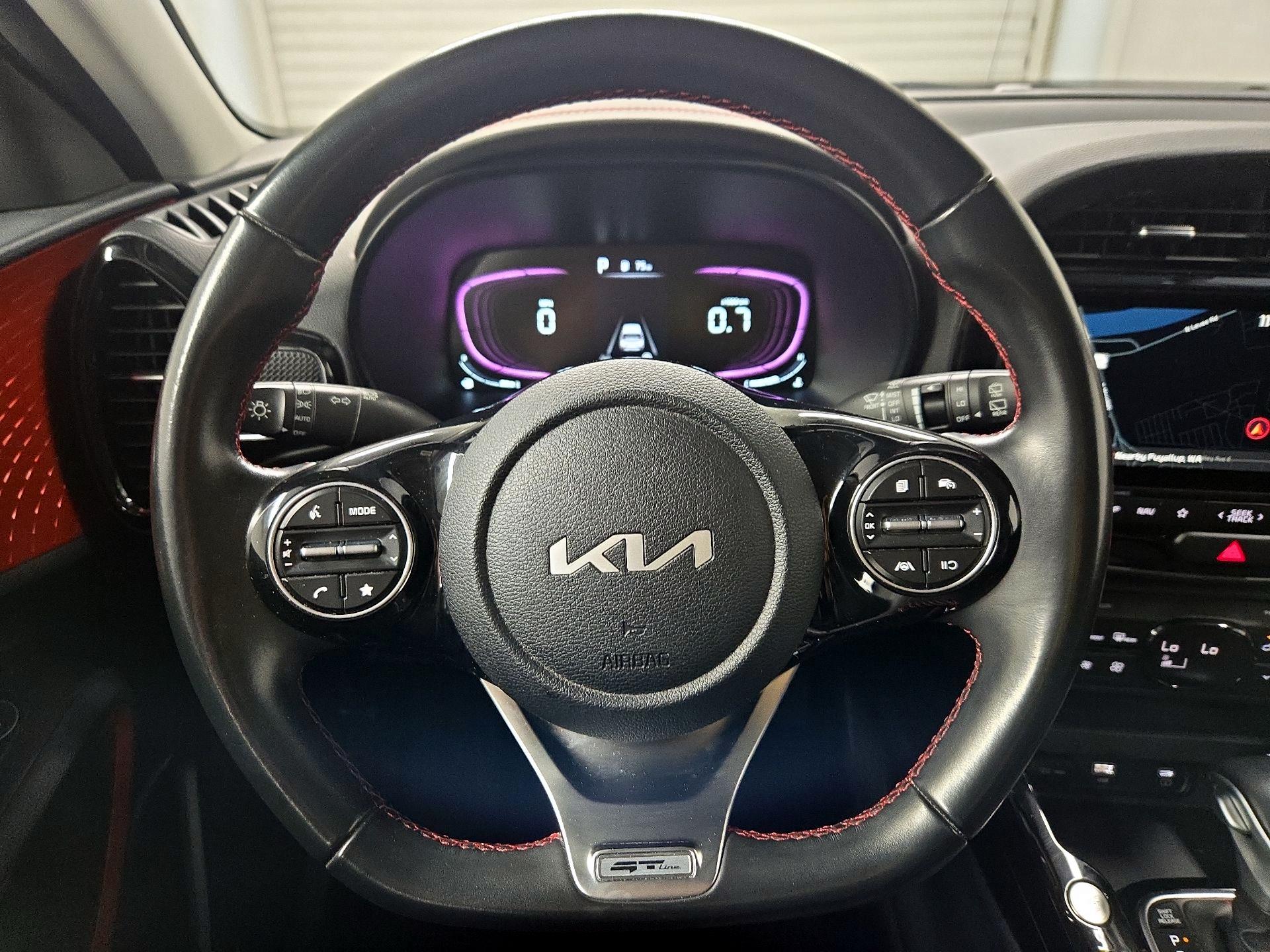 Thumbnail: 2023 Kia Soul - 10