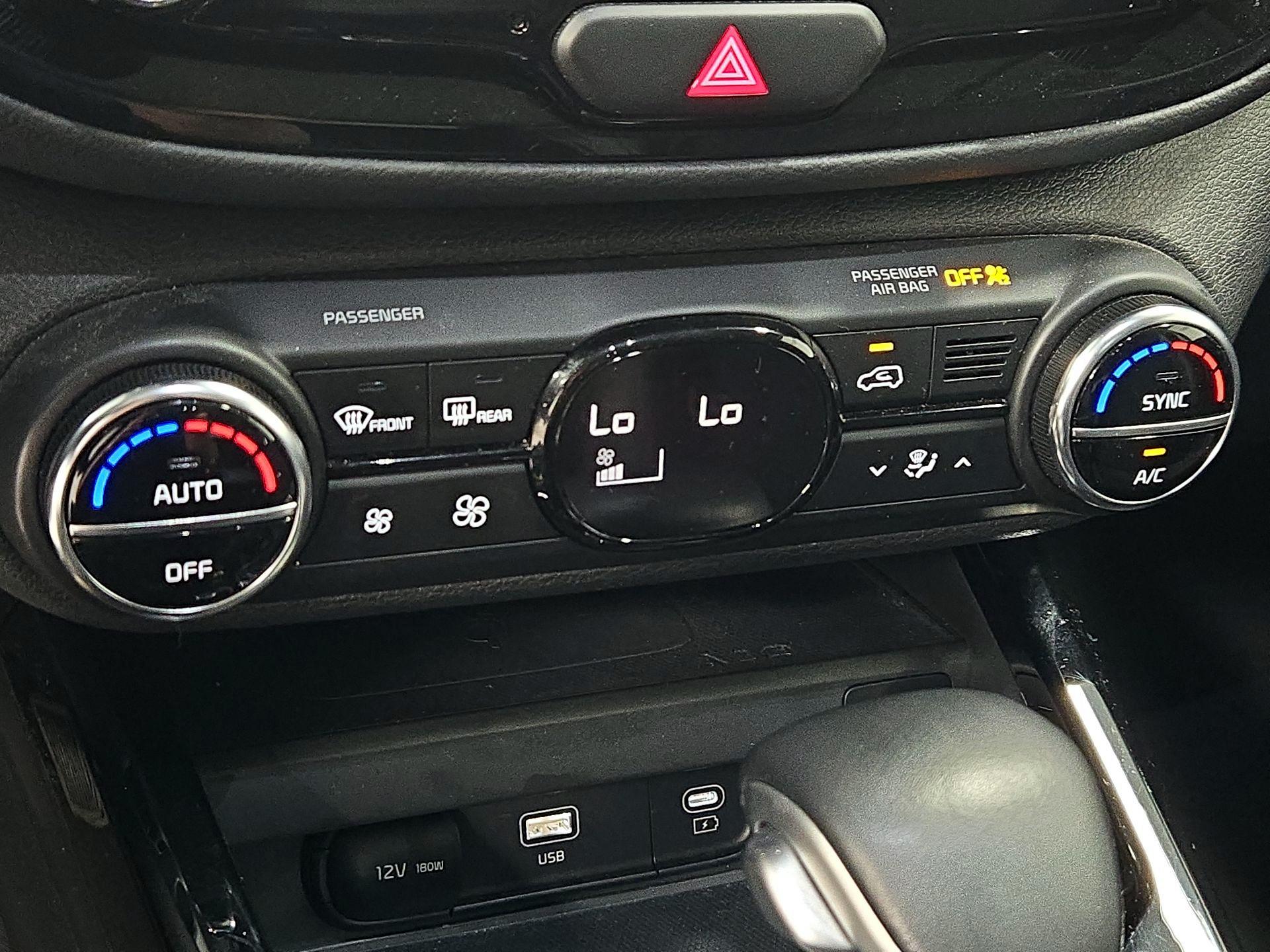 Thumbnail: 2023 Kia Soul - 17