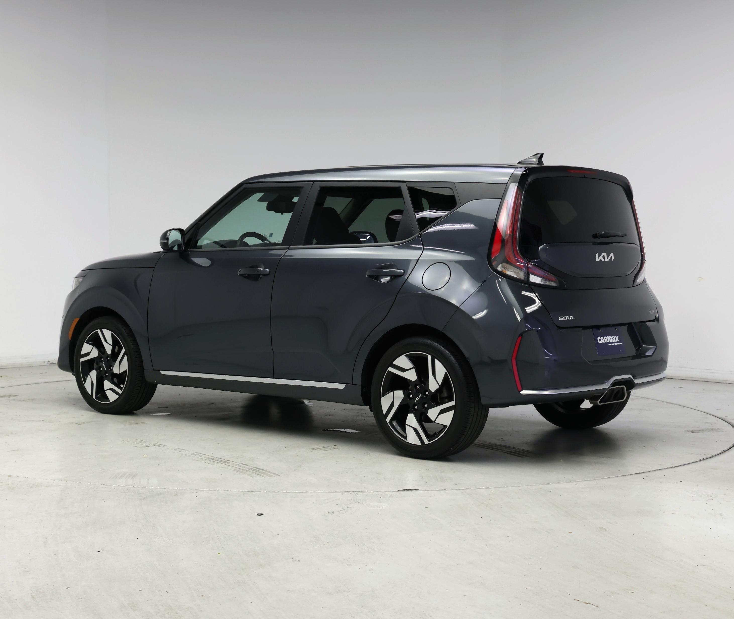 Thumbnail: 2023 Kia Soul - 2