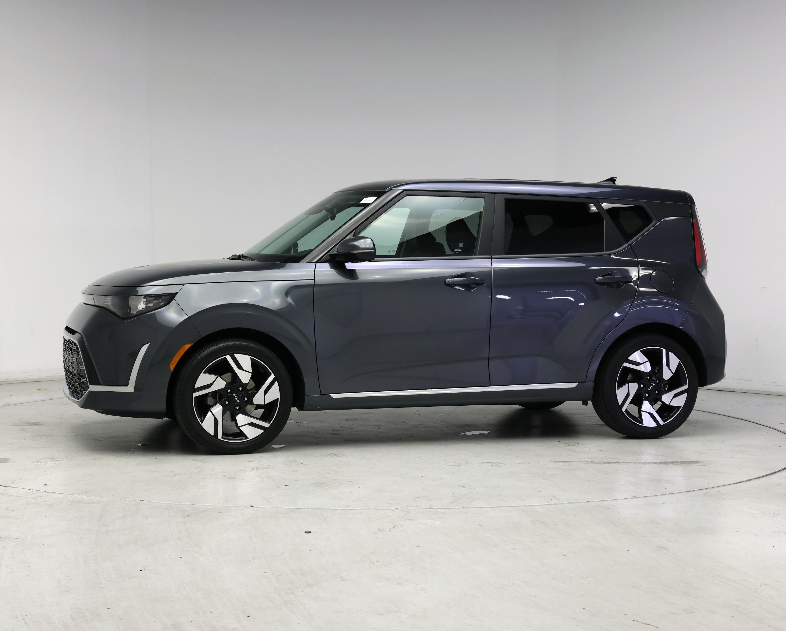 Thumbnail: 2023 Kia Soul - 3