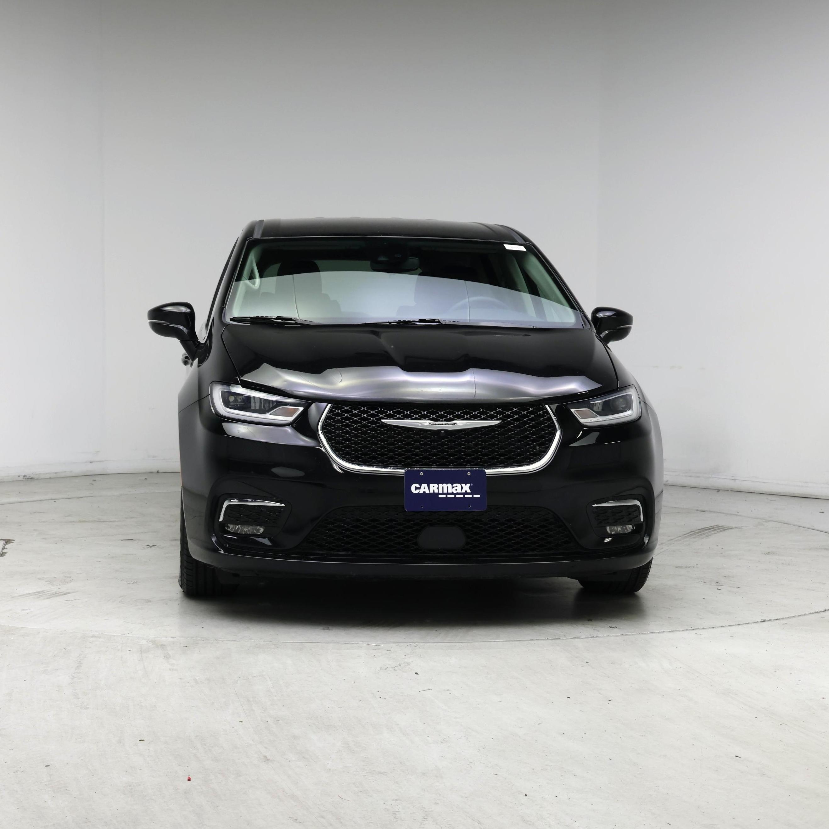 Thumbnail: 2024 Chrysler Pacifica - 5