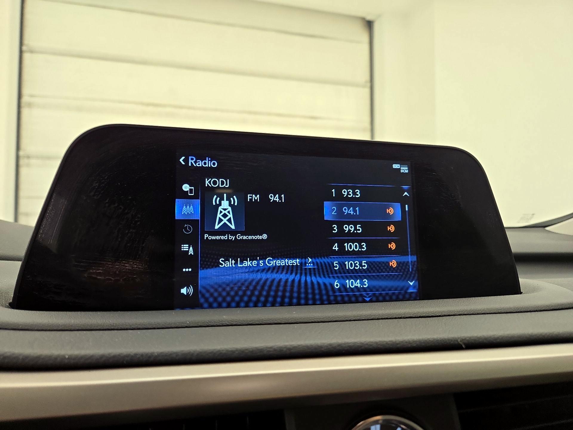 Thumbnail: 2020 Lexus RX - 15