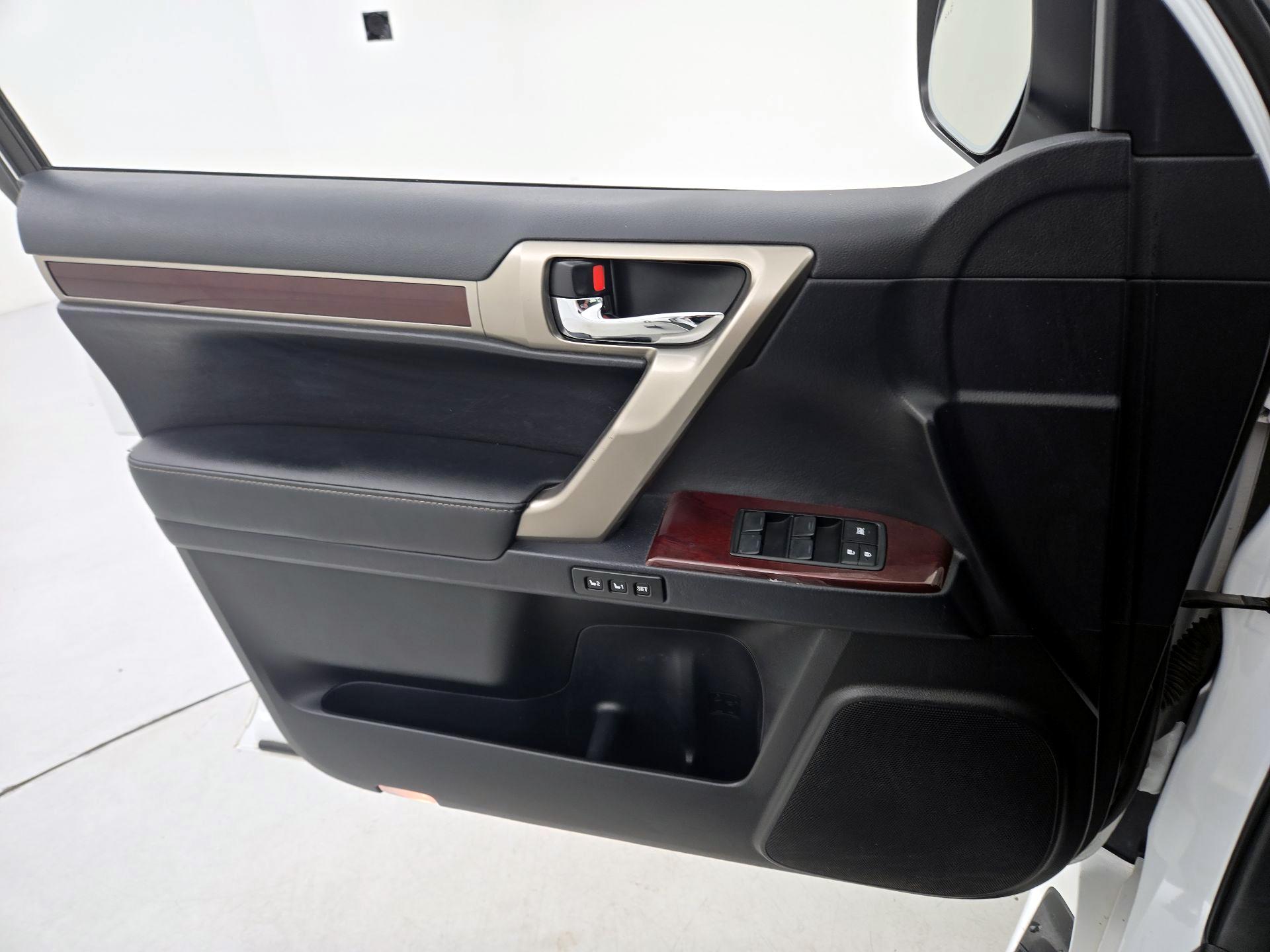 Thumbnail: 2018 Lexus GX - 12