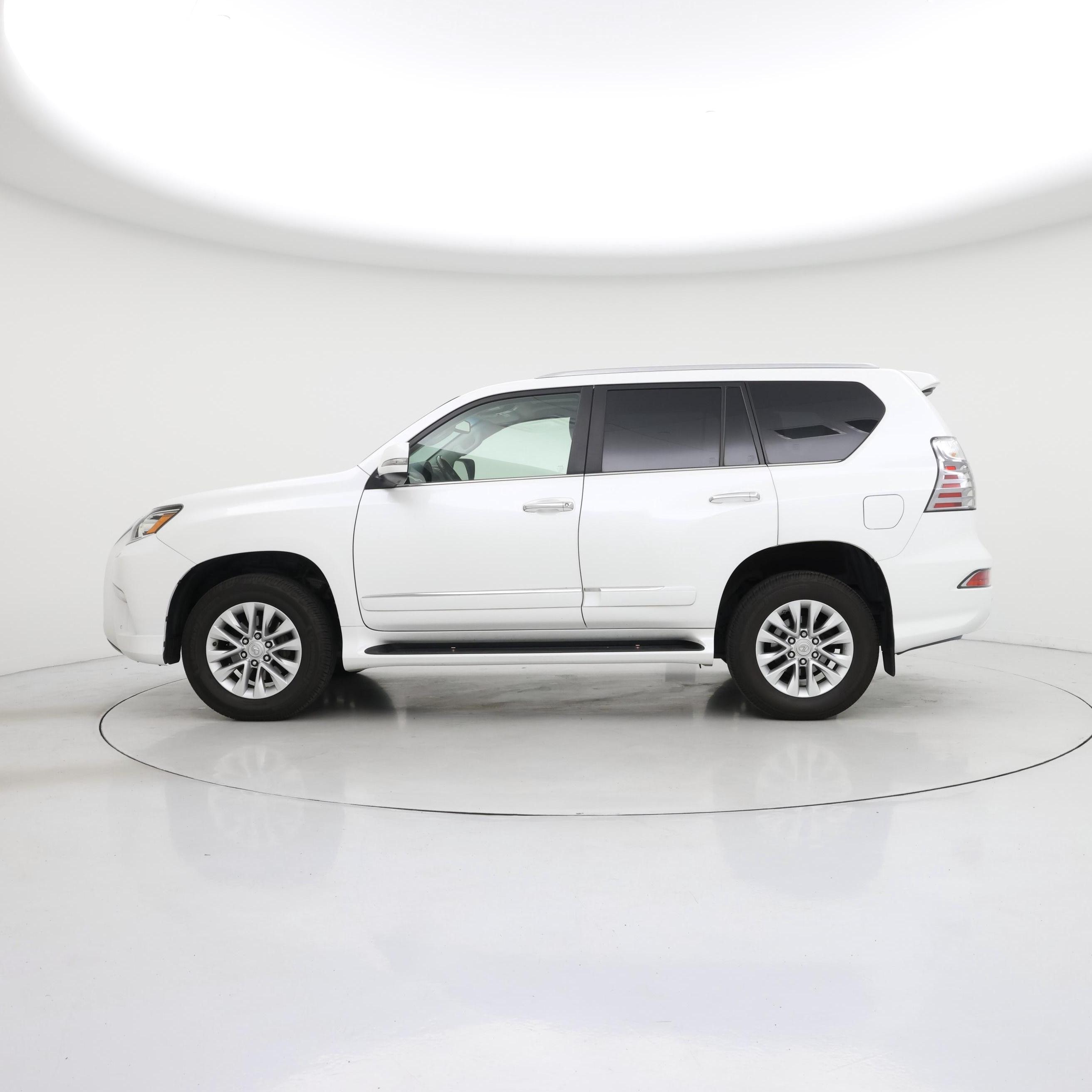 Thumbnail: 2018 Lexus GX - 3