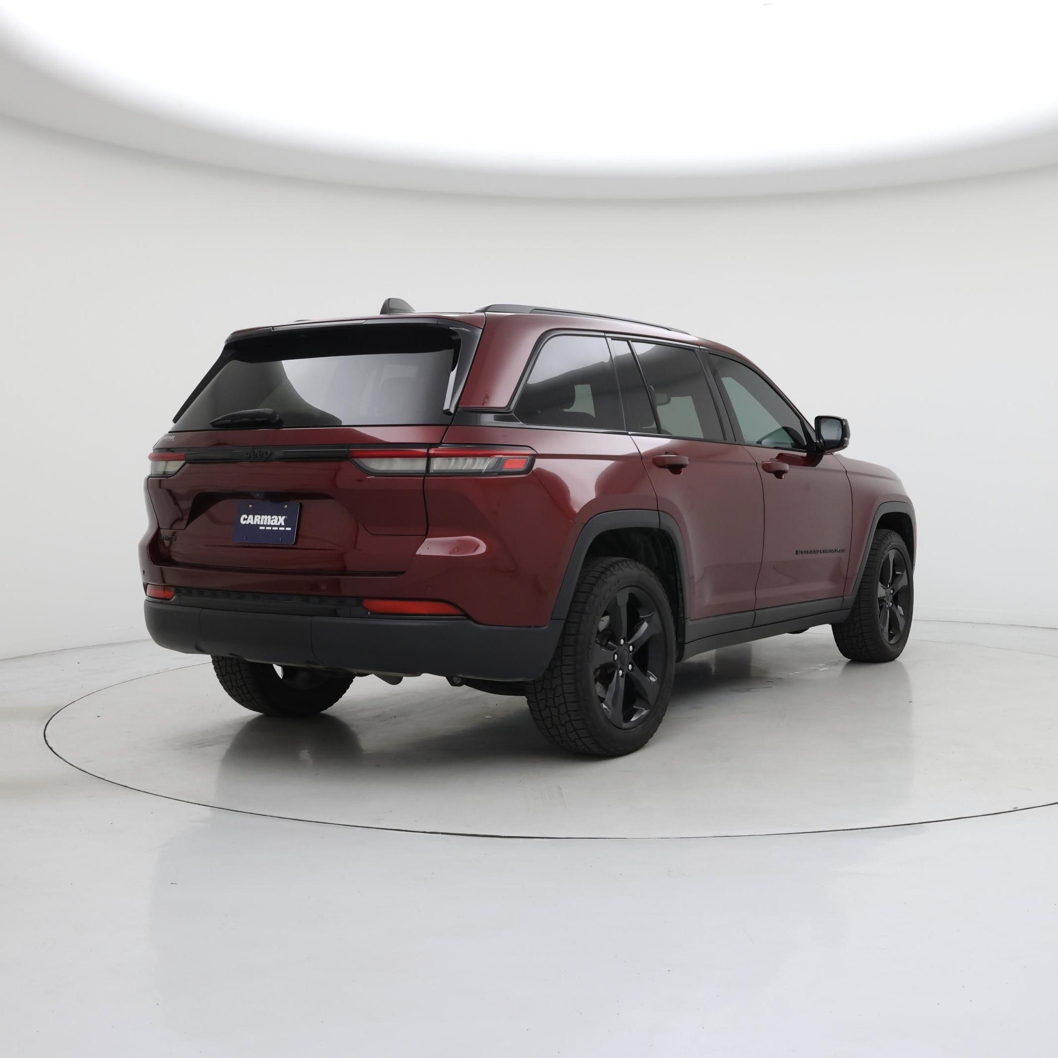 Thumbnail: 2023 Jeep Grand Cherokee - 8