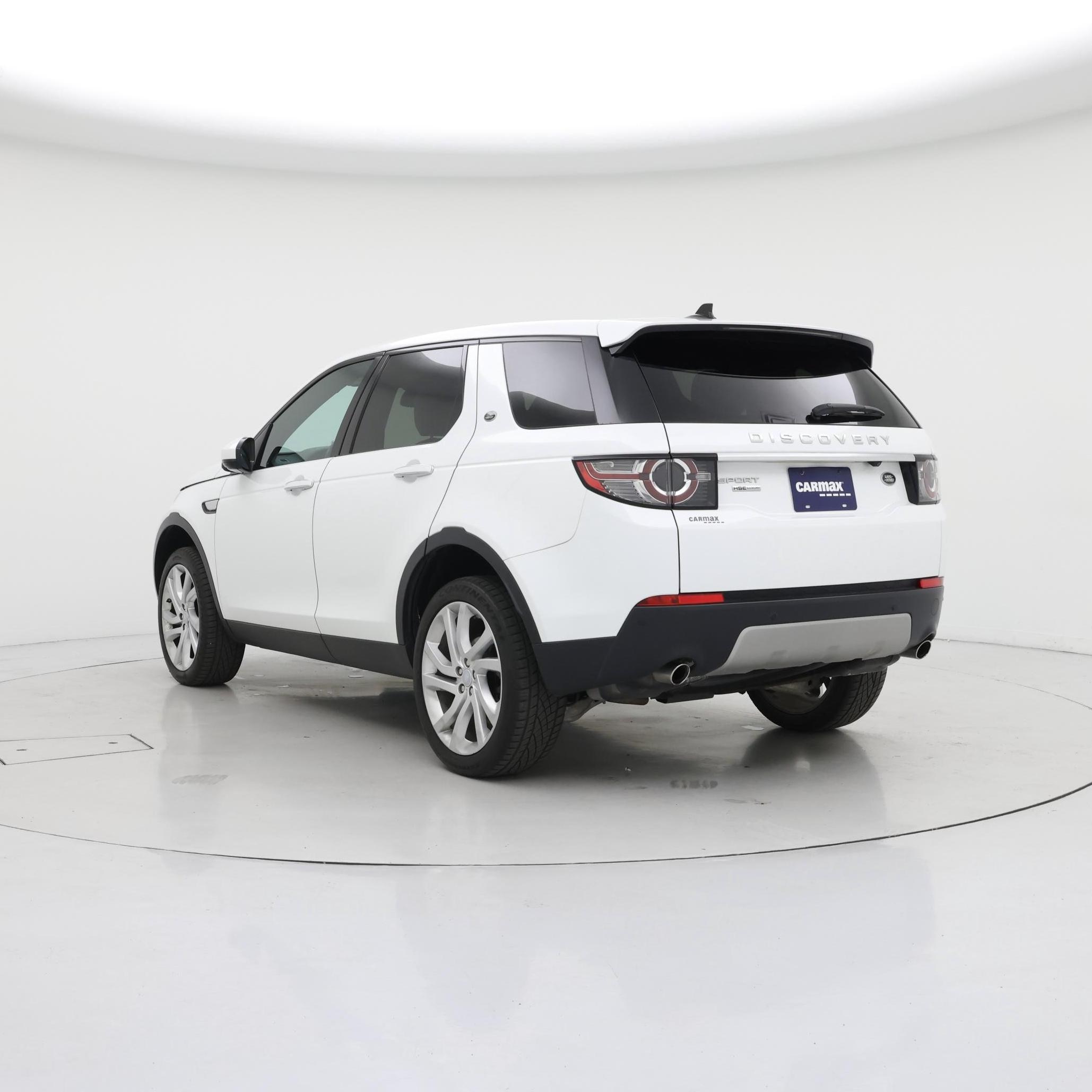 Thumbnail: 2016 Land Rover Discovery Sport - 2