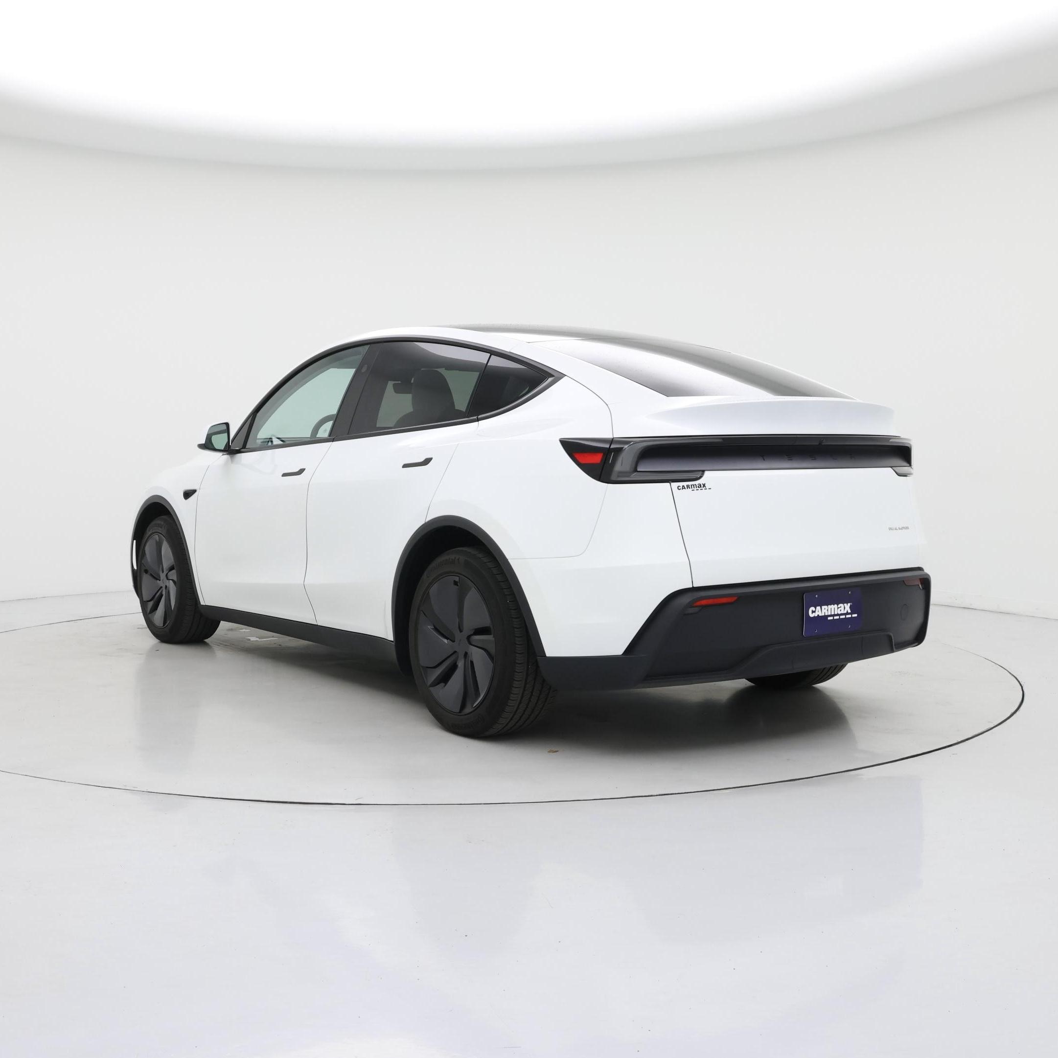 Thumbnail: 2026 Tesla Model Y - 2