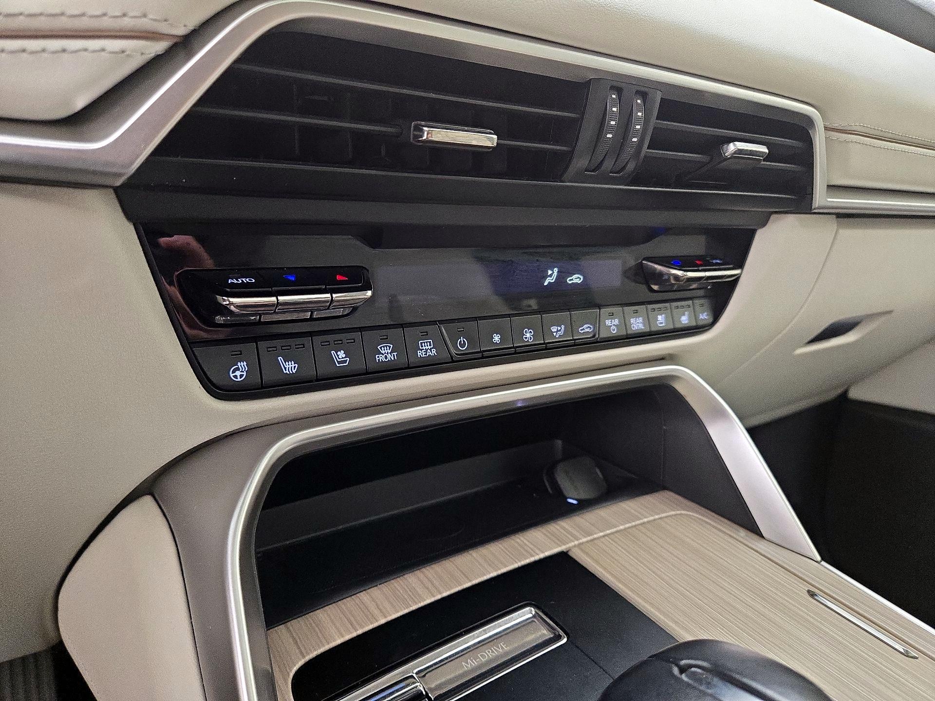Thumbnail: 2024 Mazda CX-90 - 17