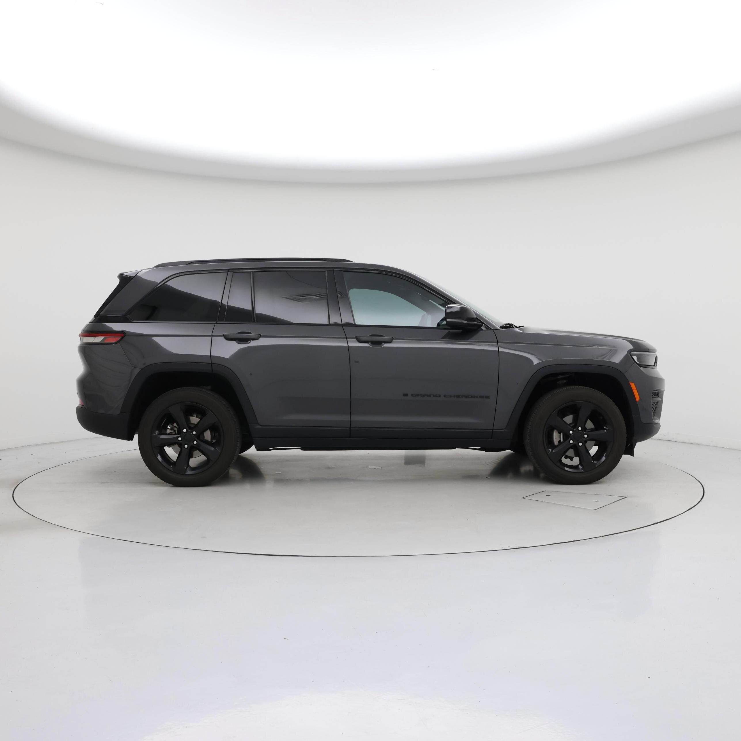 Thumbnail: 2024 Jeep Grand Cherokee - 7