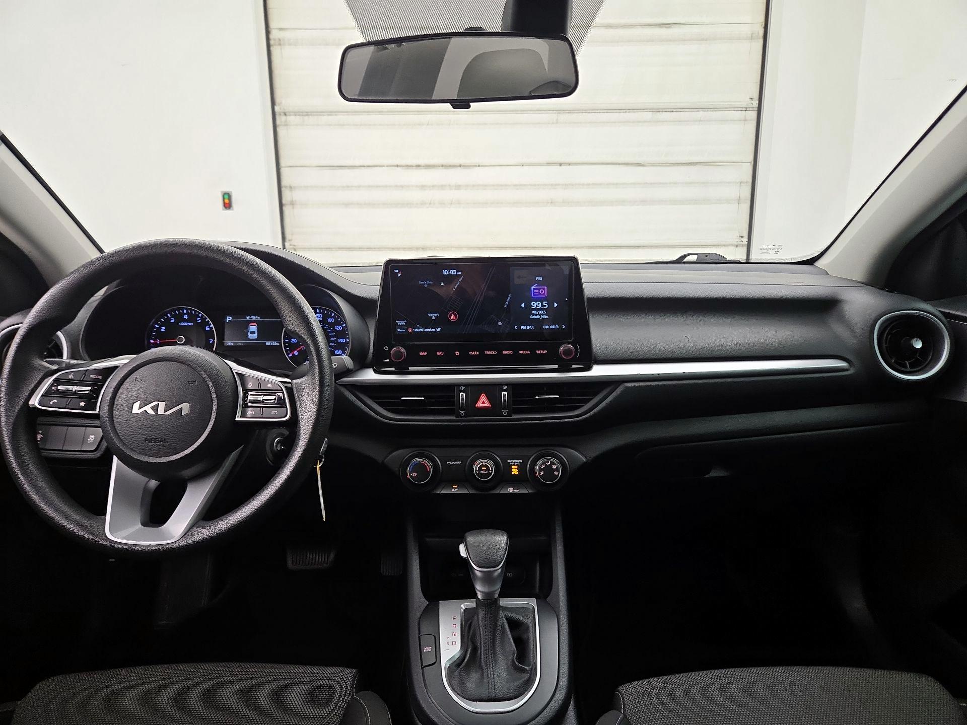Thumbnail: 2024 Kia Forte - 9