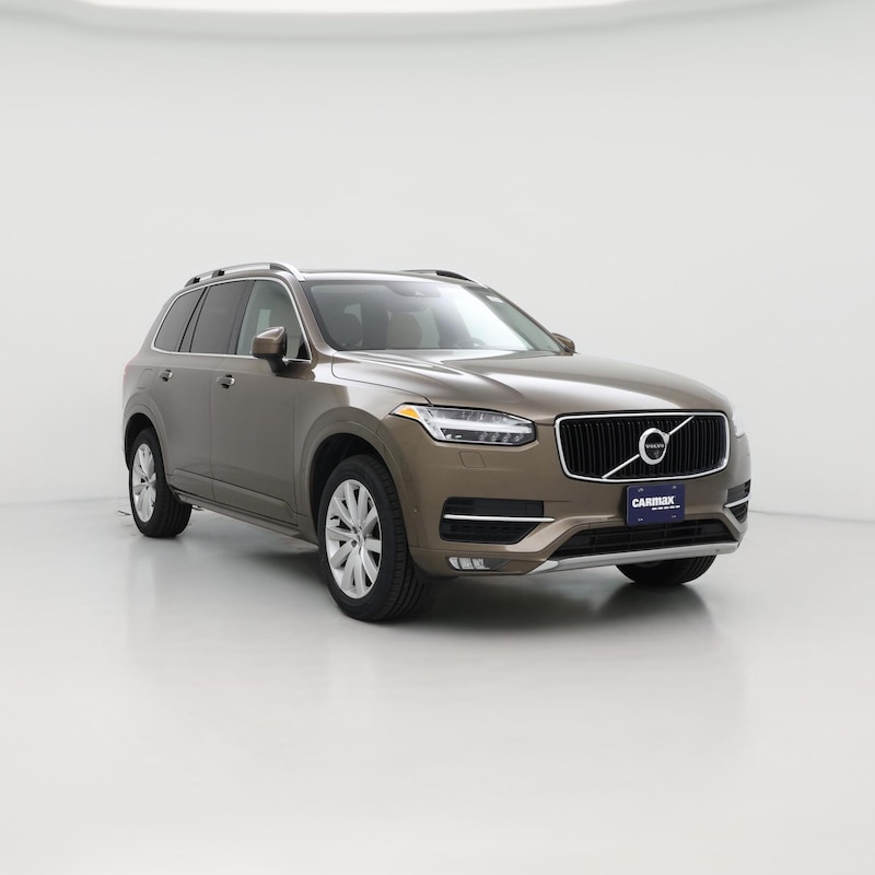 2016 Volvo XC90 T6 Momentum