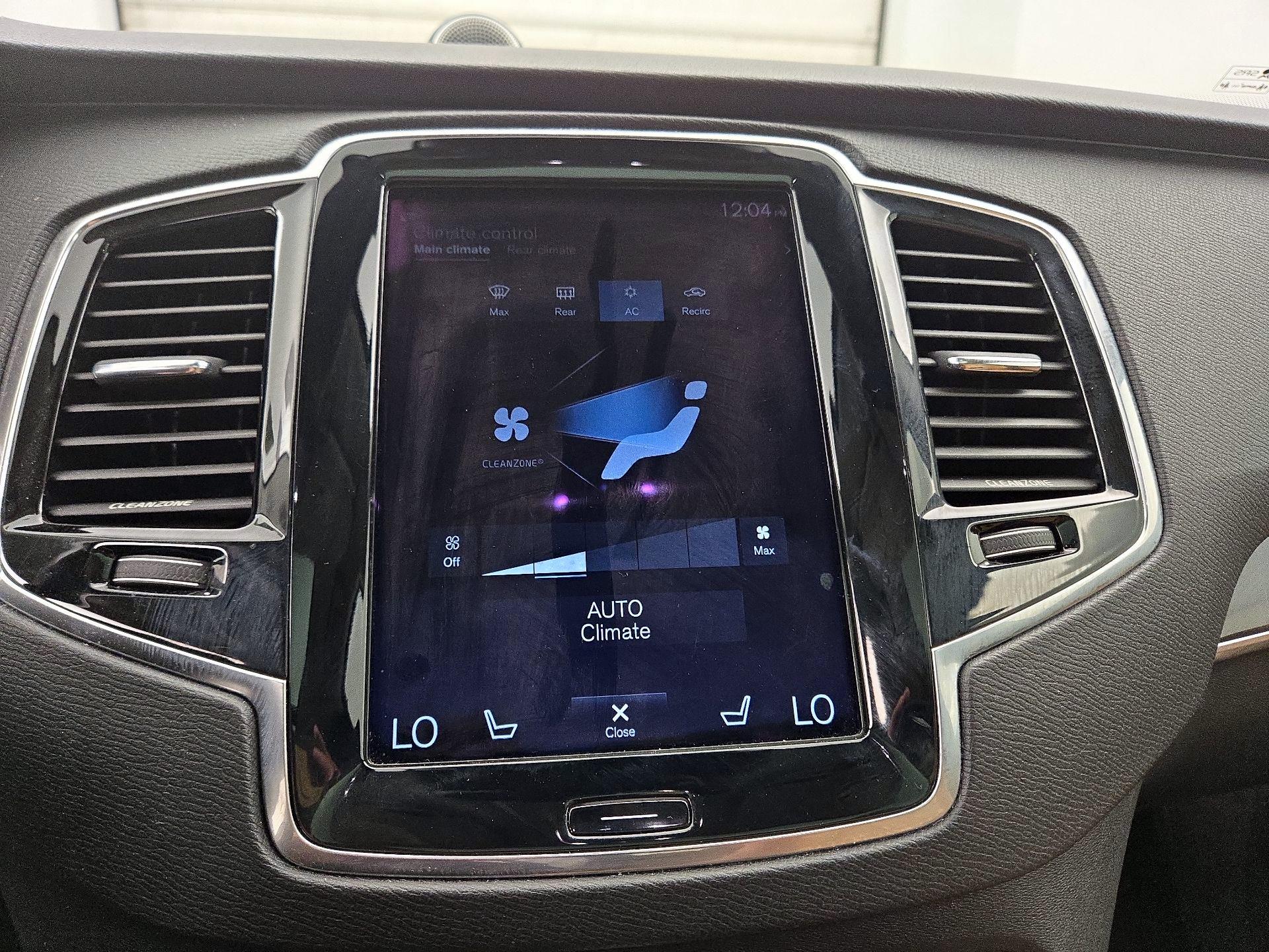Thumbnail: 2016 Volvo XC90 - 17