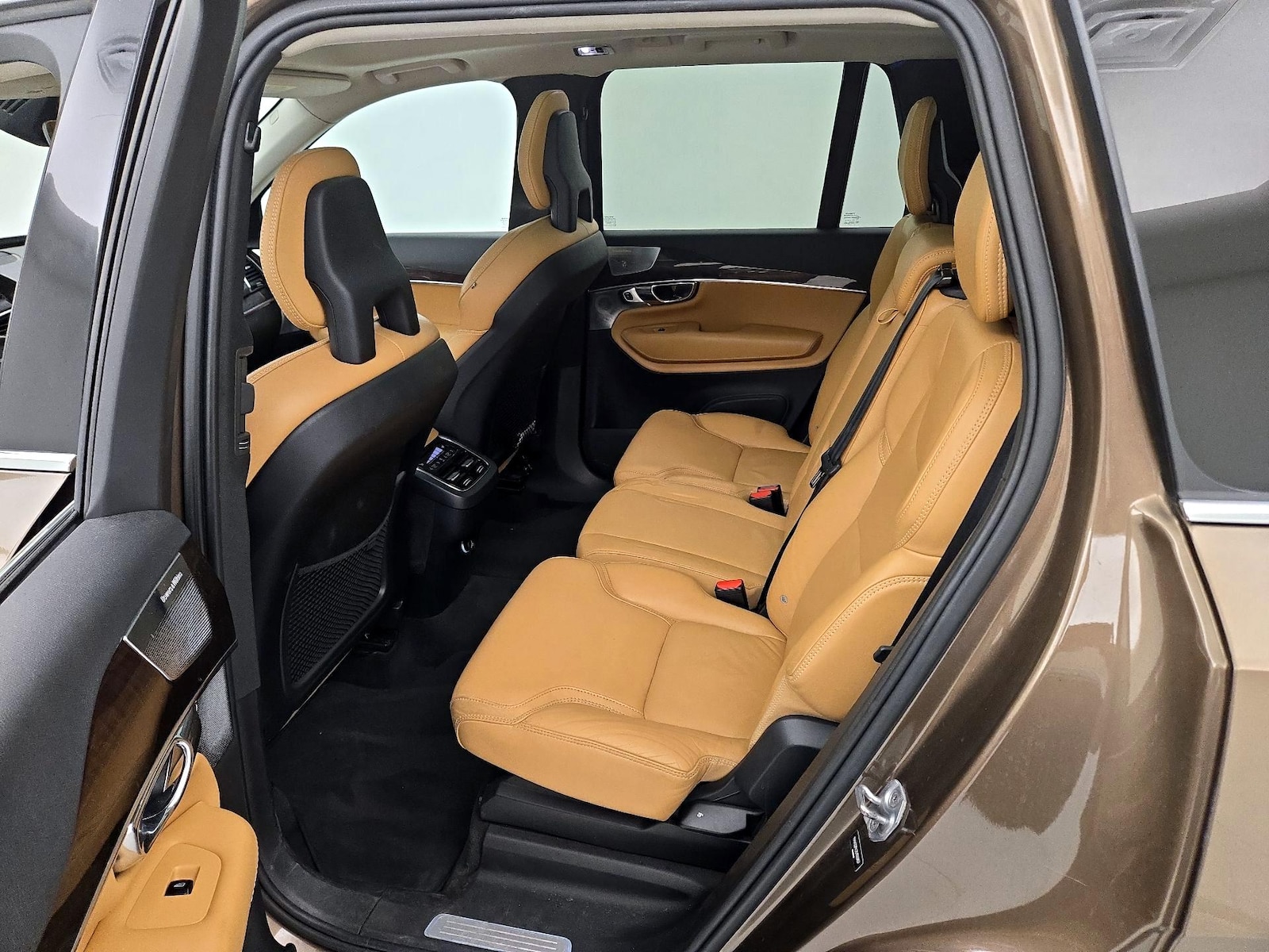 2016 Volvo XC90 Momentum - Photo 22