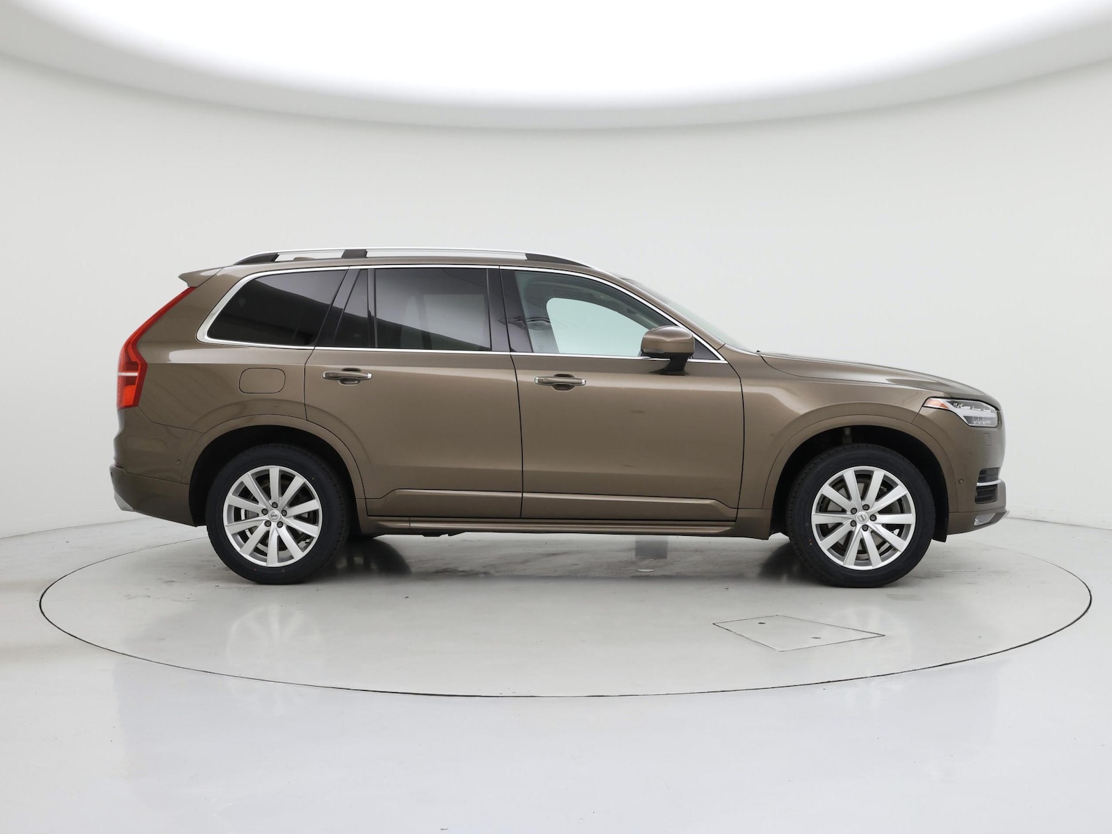 2016 Volvo XC90 Momentum - Photo 8