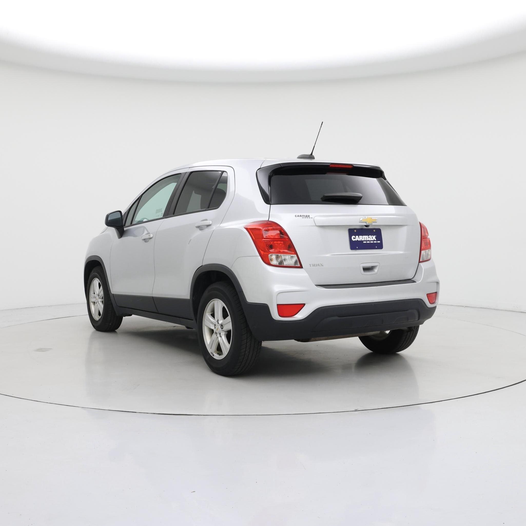Thumbnail: 2020 Chevrolet Trax - 2