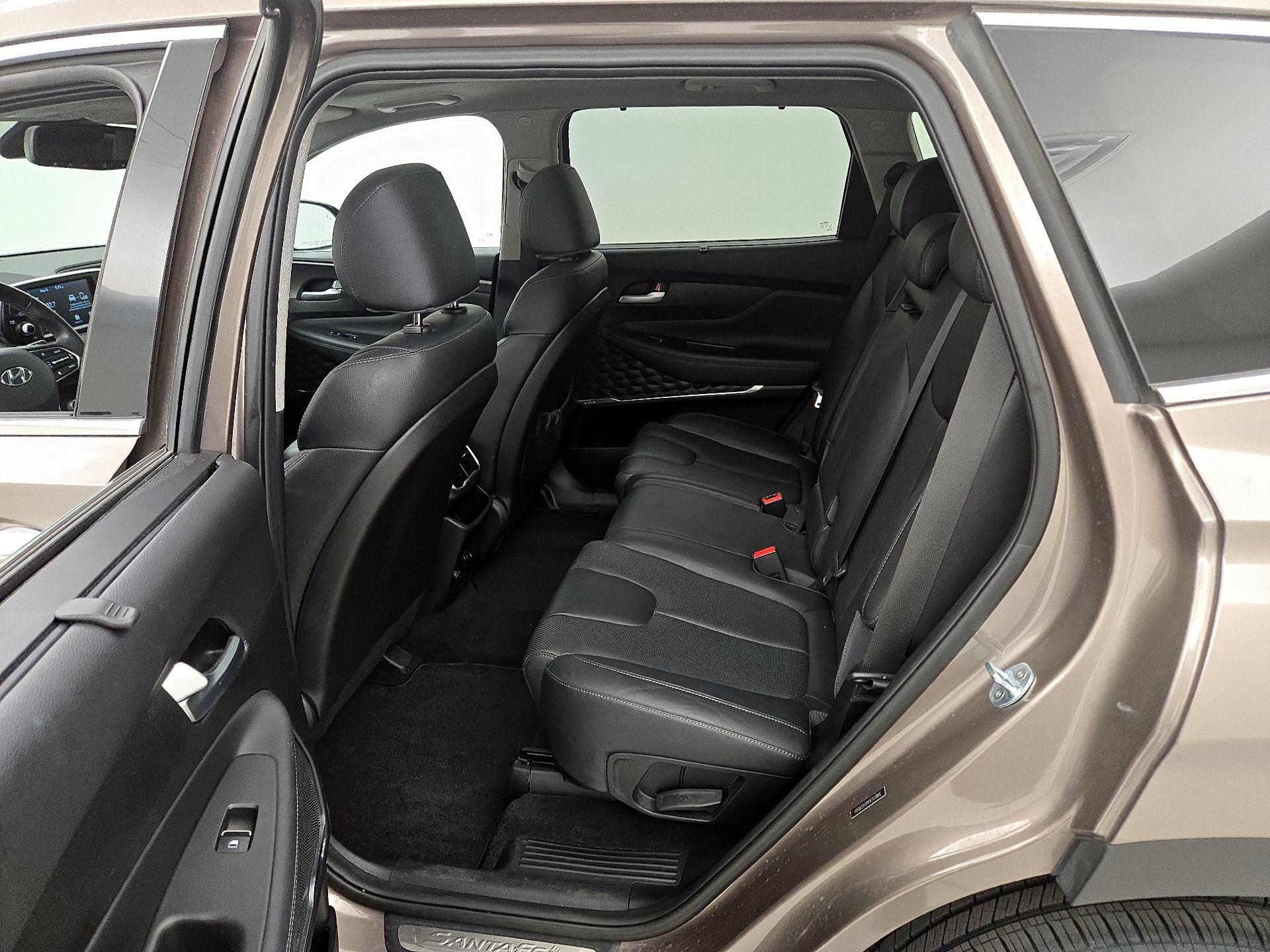 Thumbnail: 2019 Hyundai Santa Fe - 20