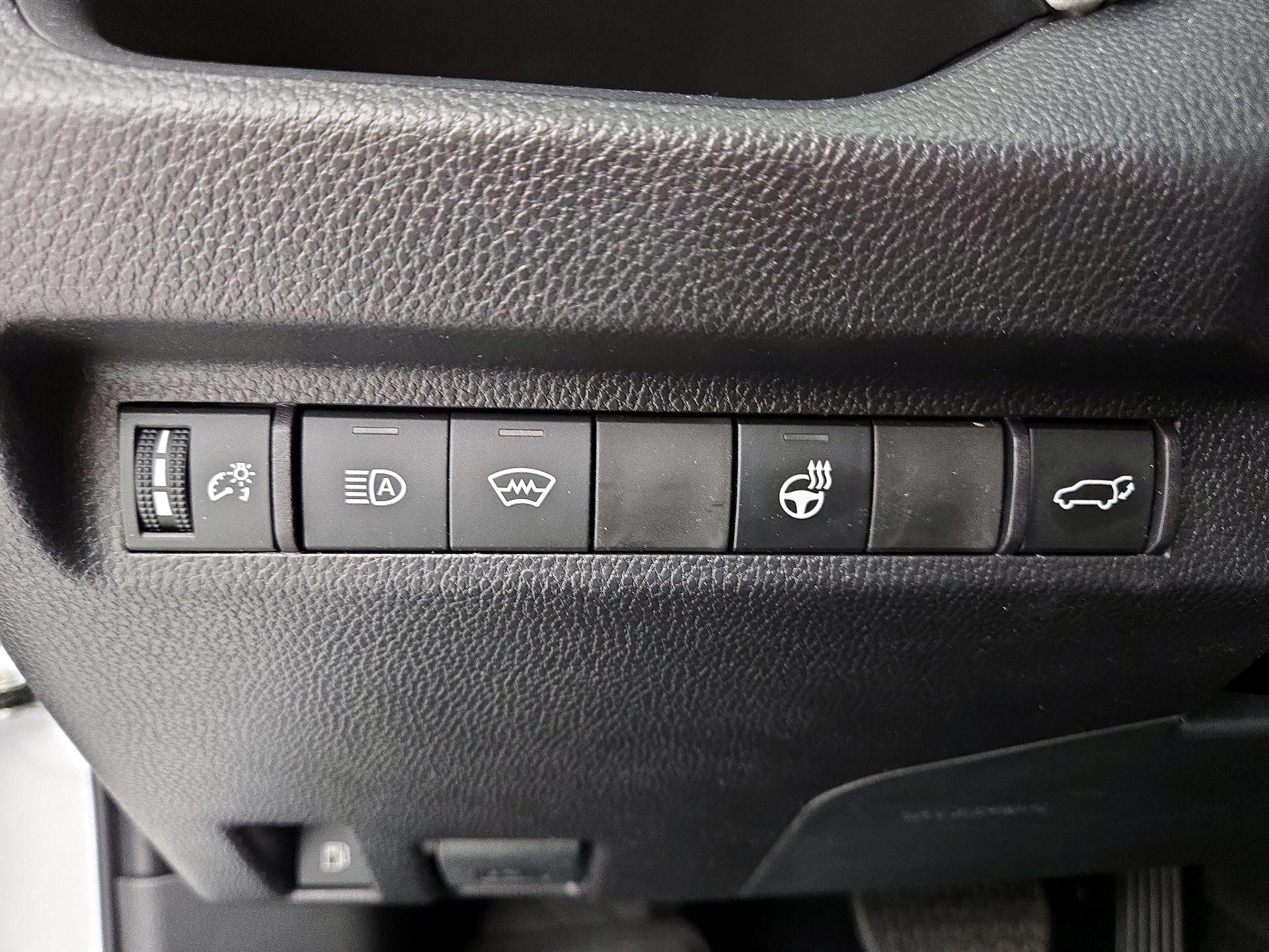 Thumbnail: 2025 Toyota RAV4 - 13