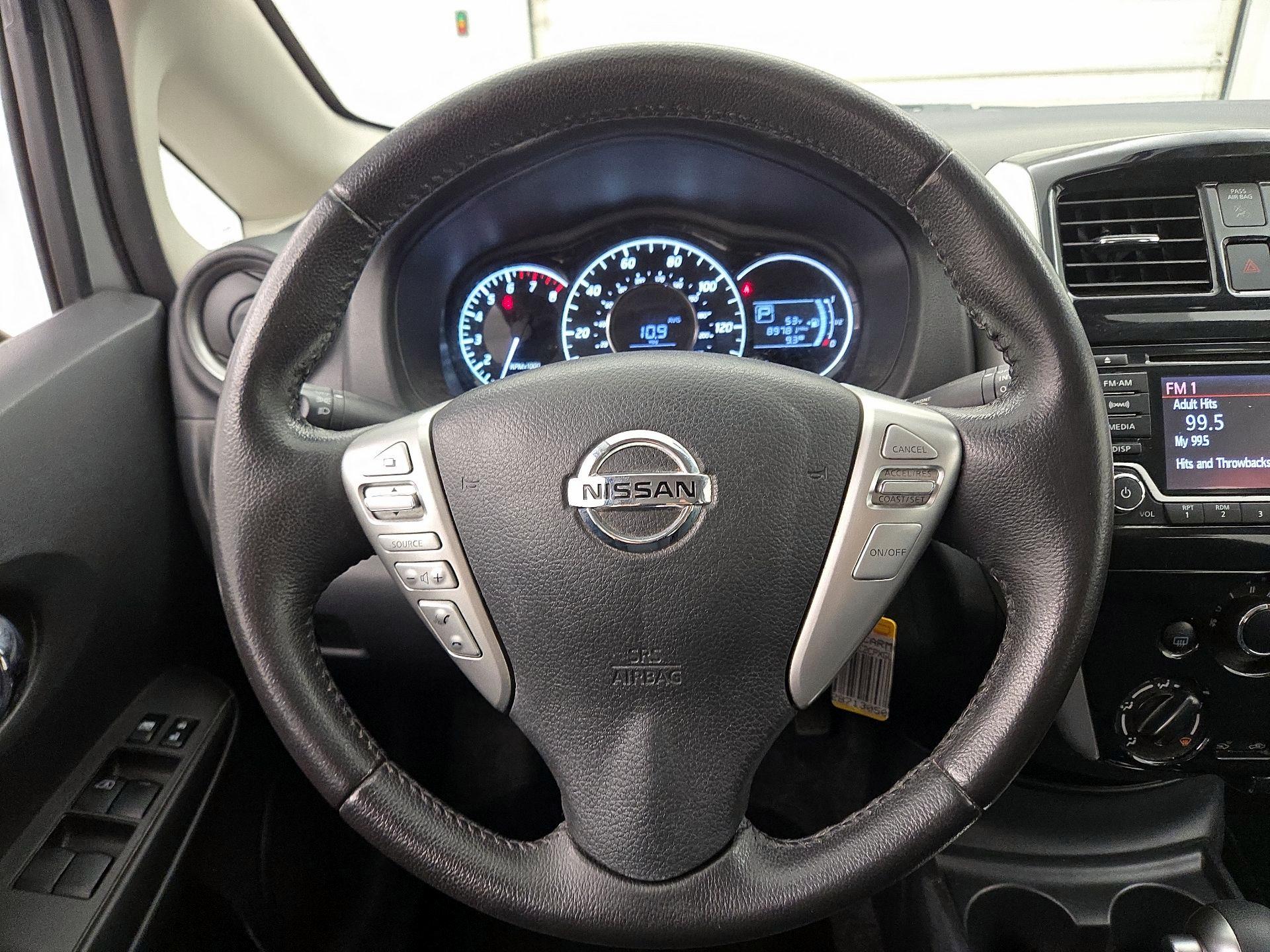Thumbnail: 2016 Nissan Versa Note - 10