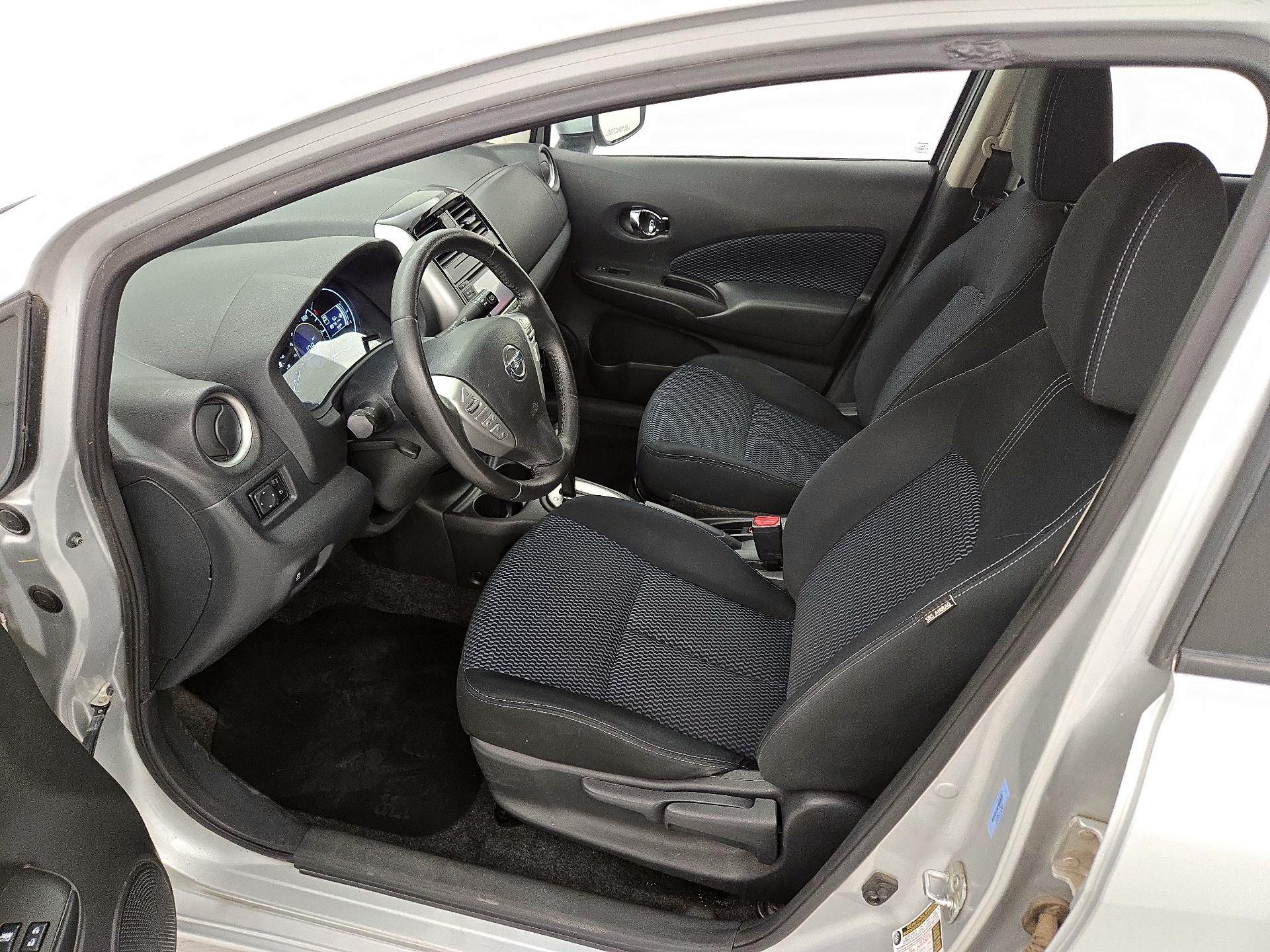 Thumbnail: 2016 Nissan Versa Note - 11