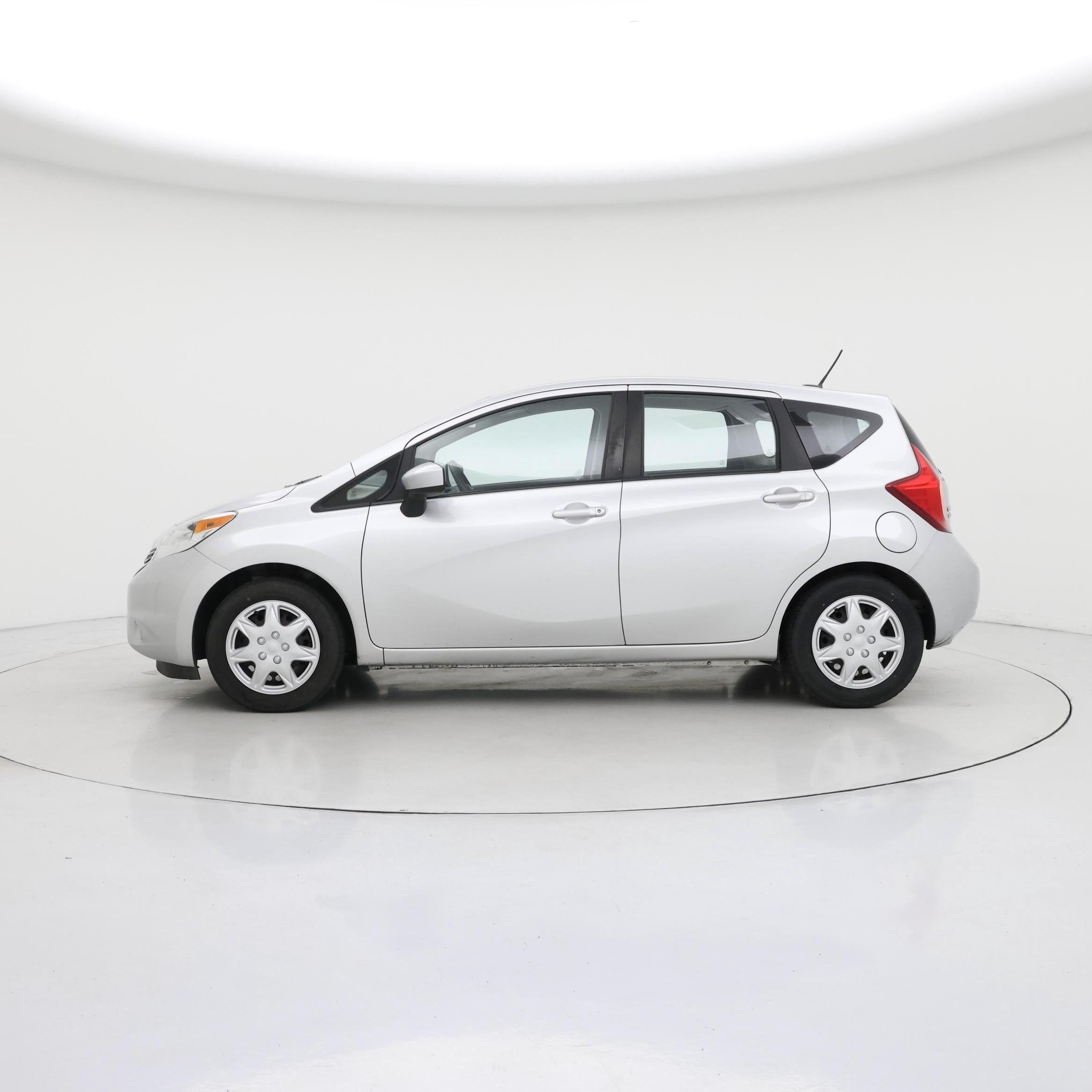 Thumbnail: 2016 Nissan Versa Note - 3