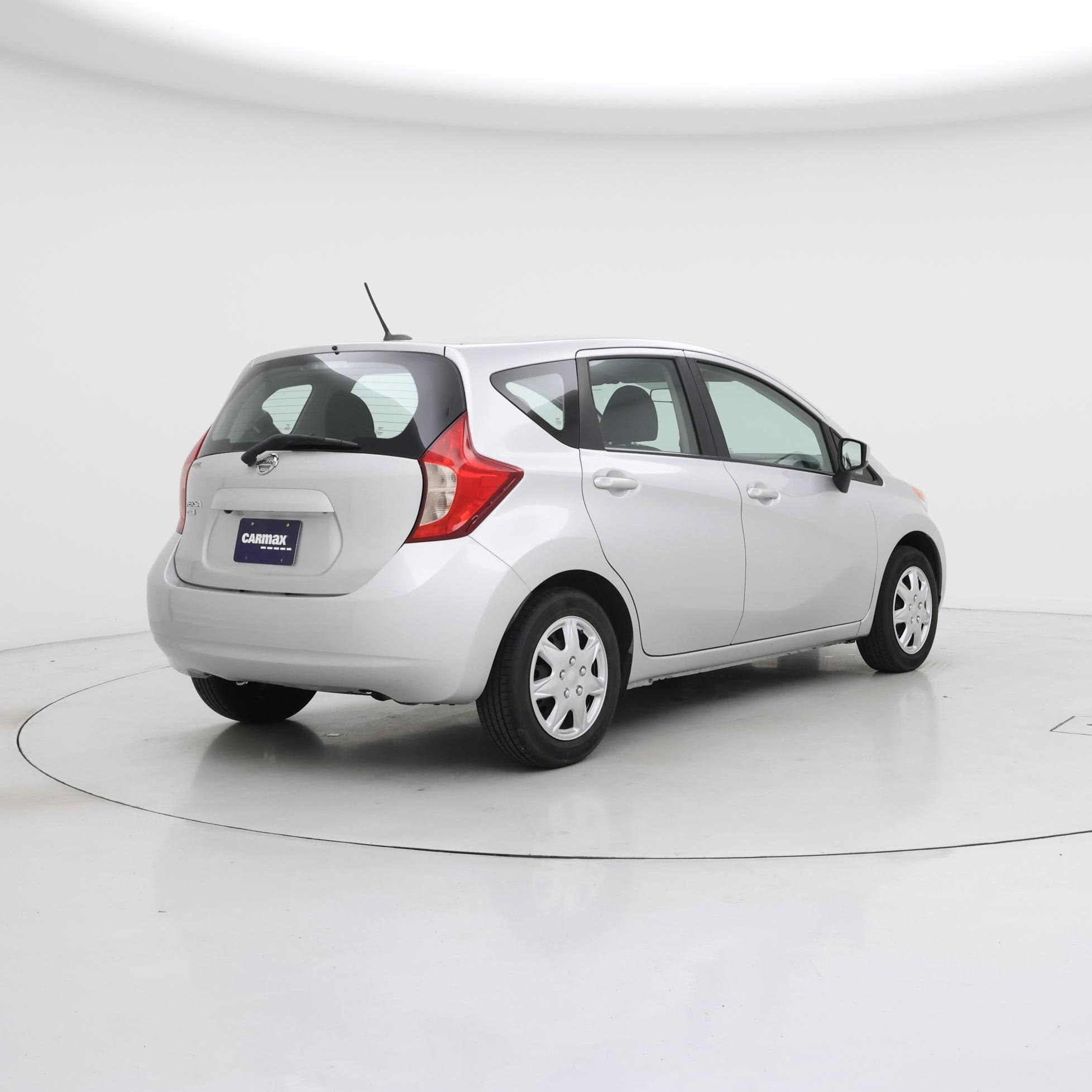 Thumbnail: 2016 Nissan Versa Note - 8