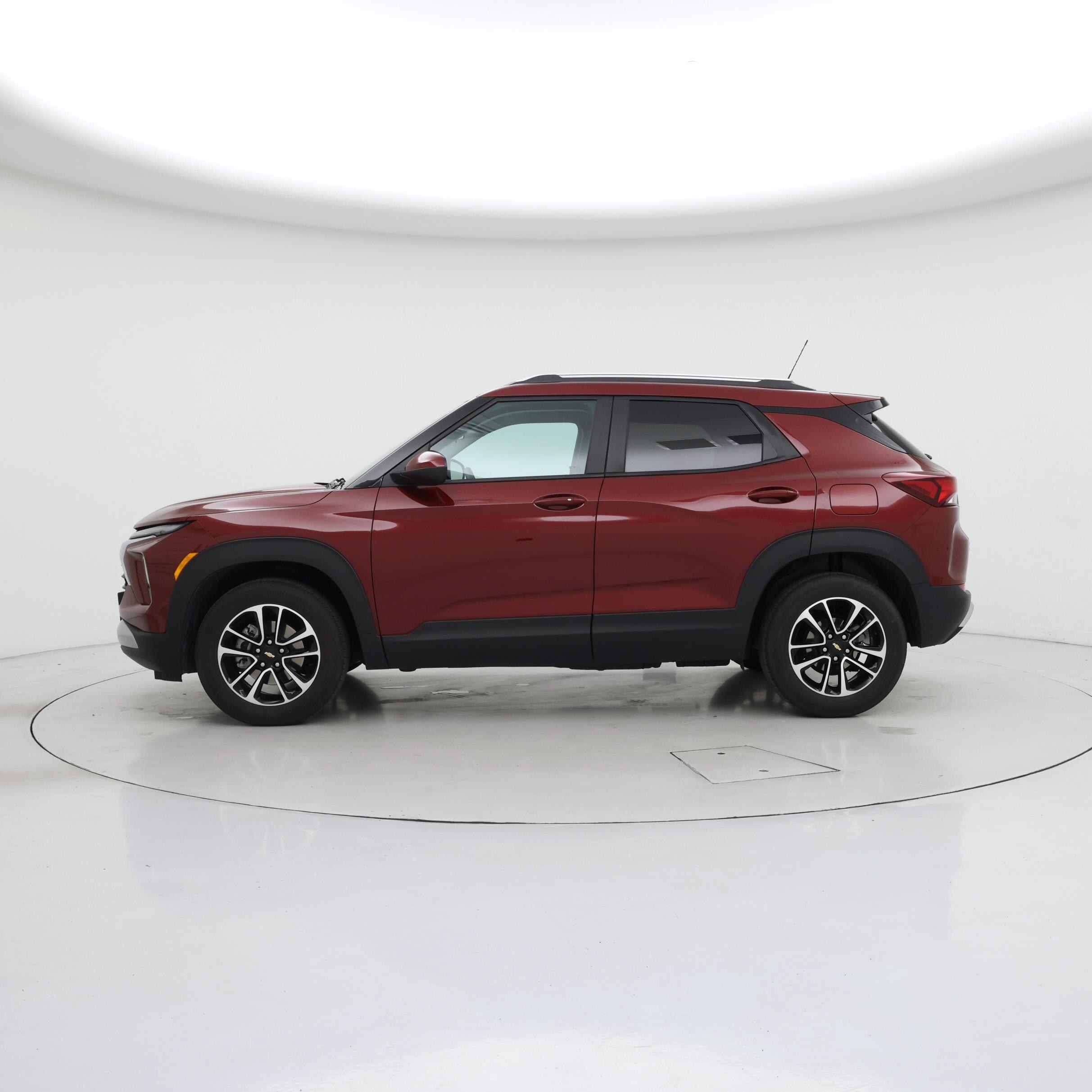 Thumbnail: 2024 Chevrolet TrailBlazer - 3