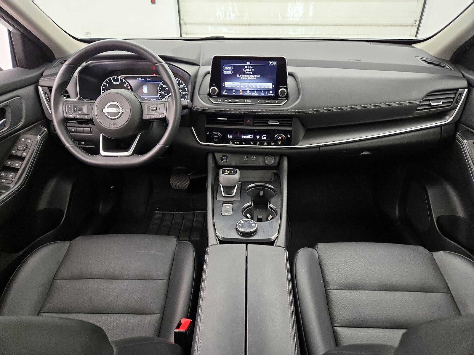 2024 Nissan Rogue SV - Photo 10