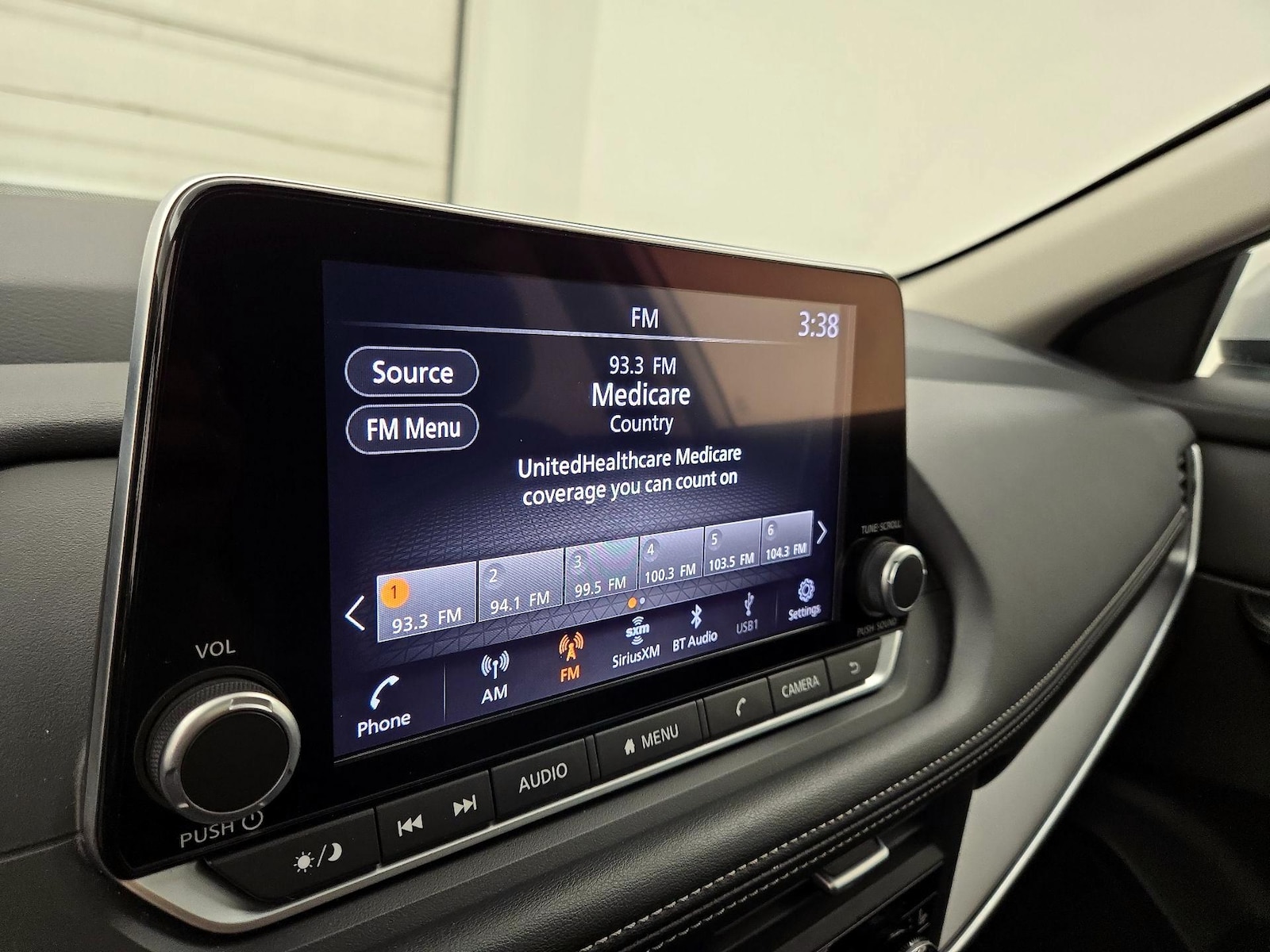 2024 Nissan Rogue SV - Photo 16